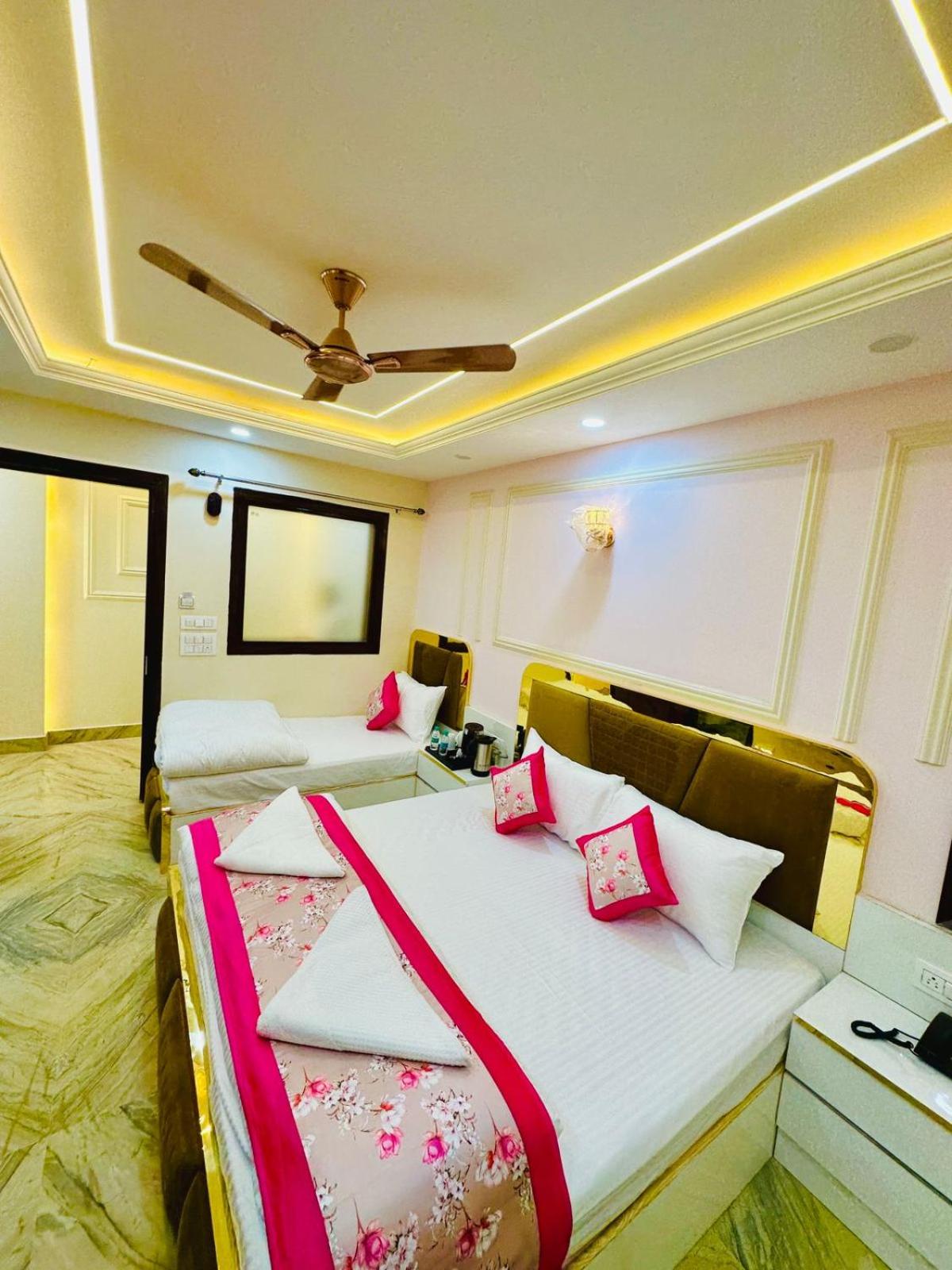 Executive Triple Room photo 3