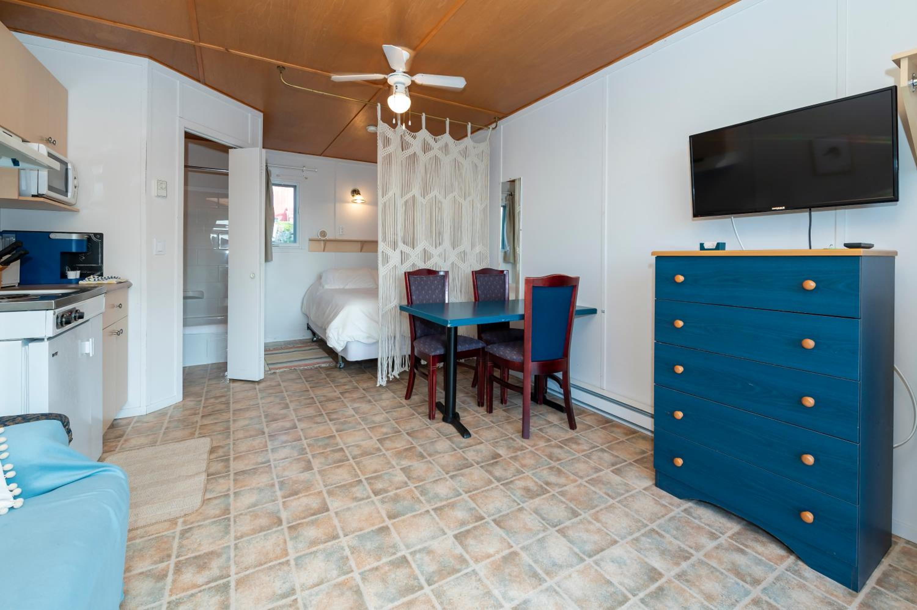 Apartment with Sea View photo 3