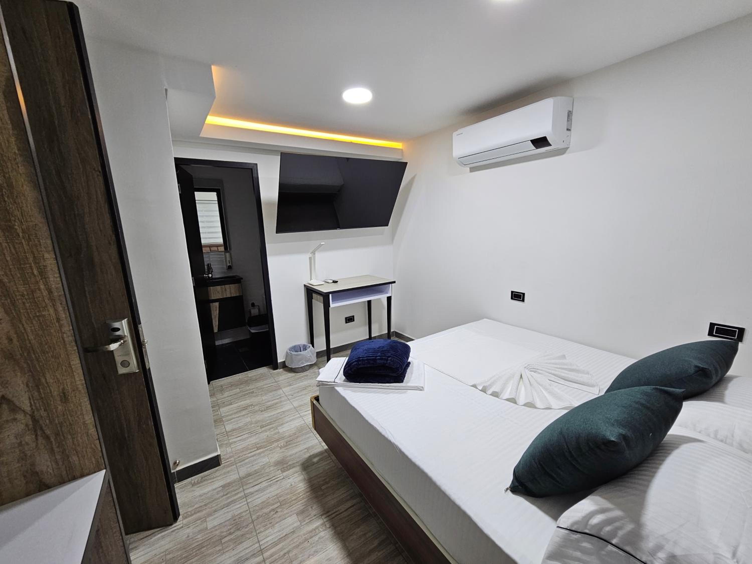 Double Room with Private Bathroom