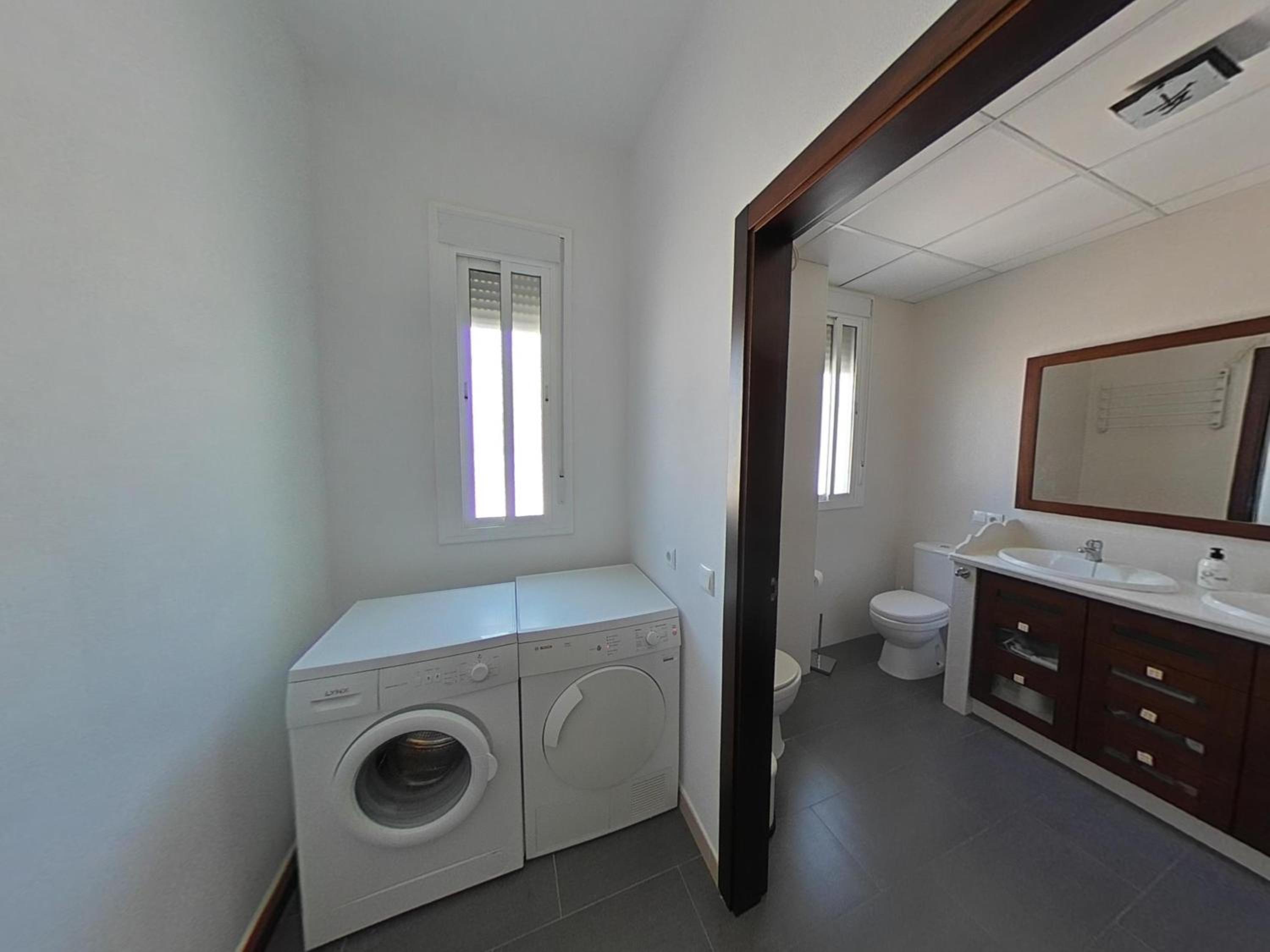Two-Bedroom House photo 2