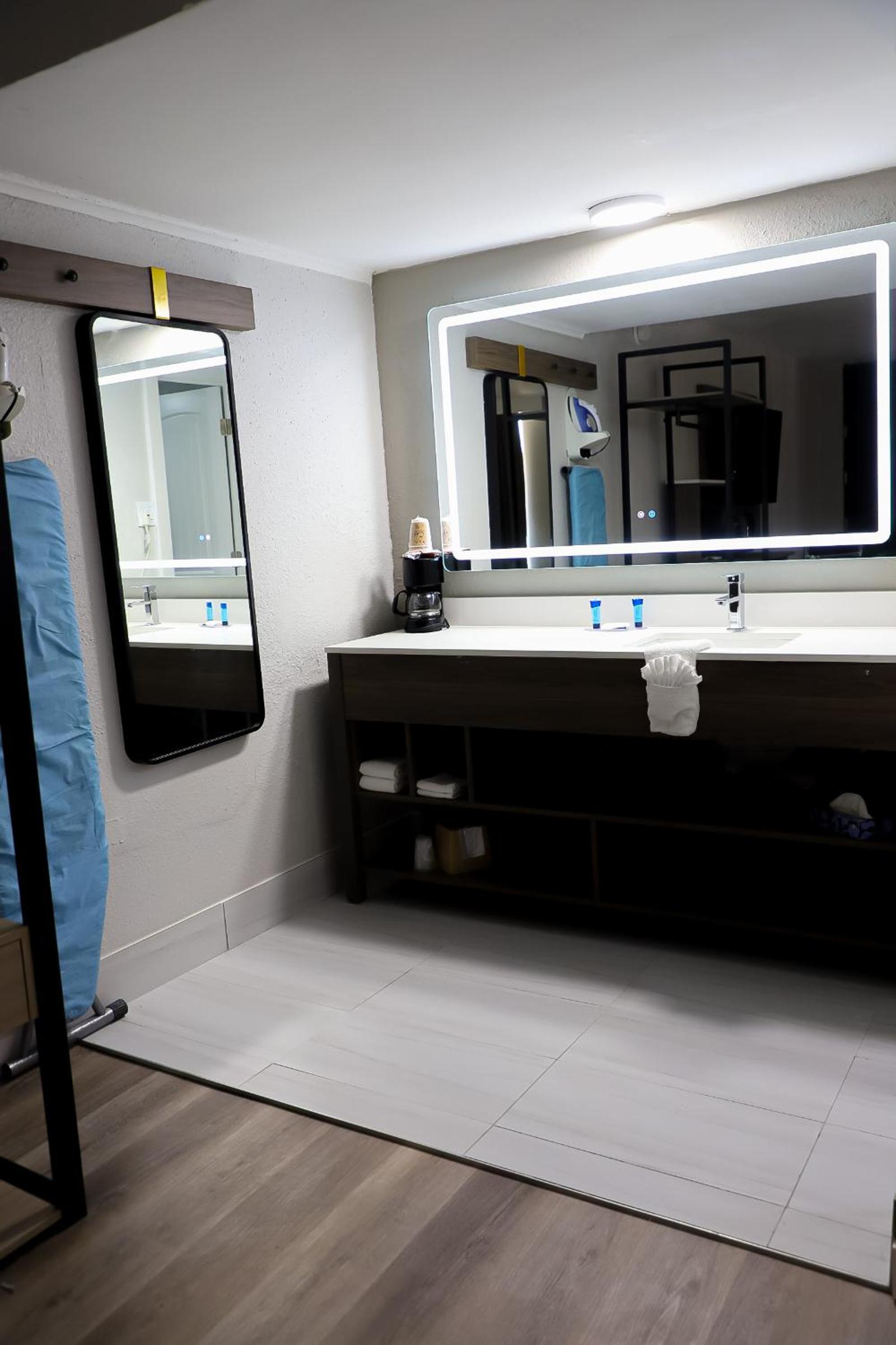 Superior Queen Room photo 2