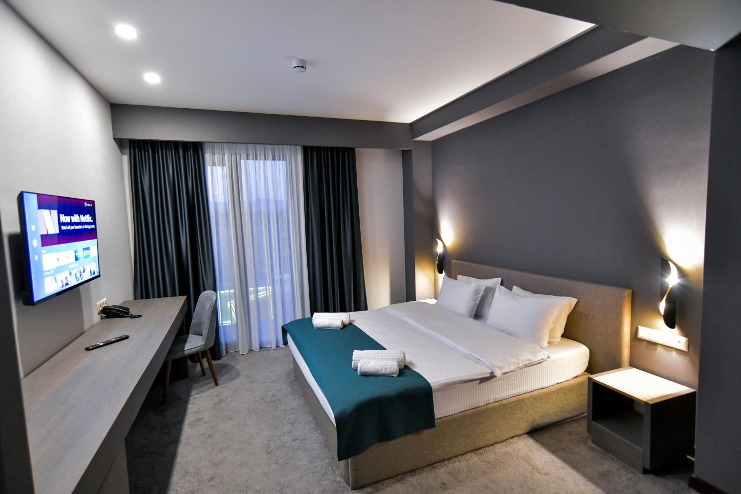 Deluxe Double Or Twin Room With Balcony
