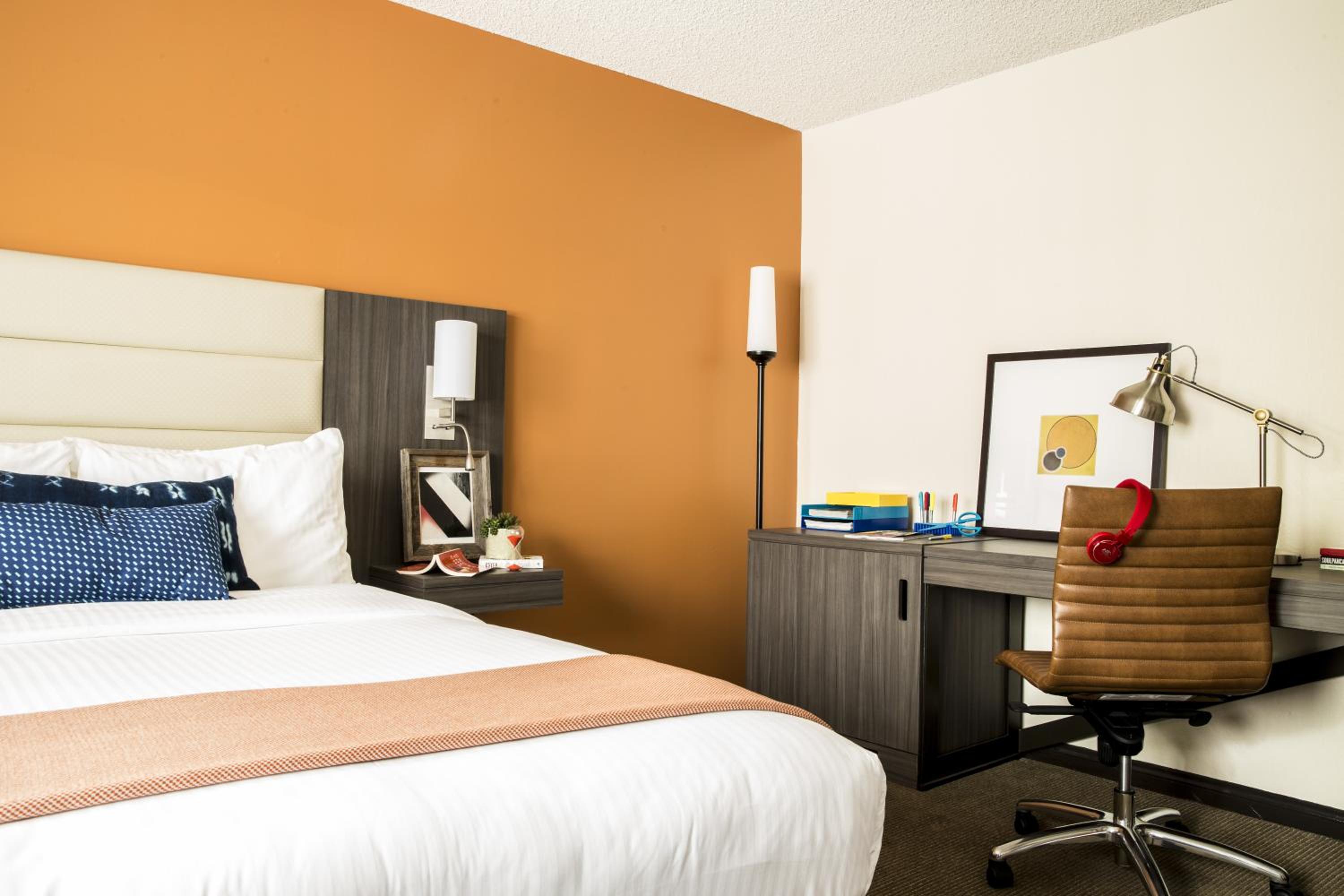 Queen Room - Photo 5