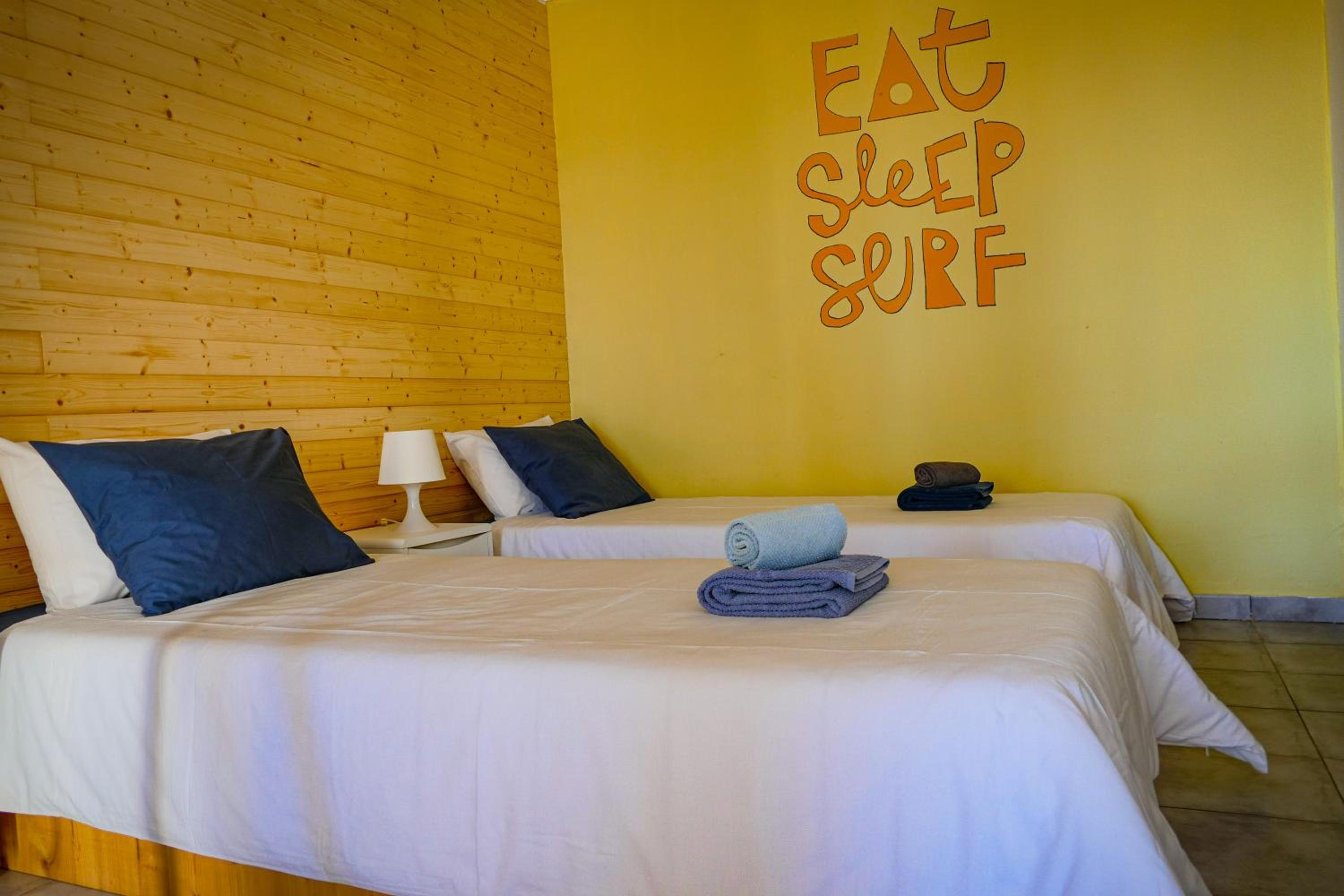Triple Room With Private Bathroom photo 3