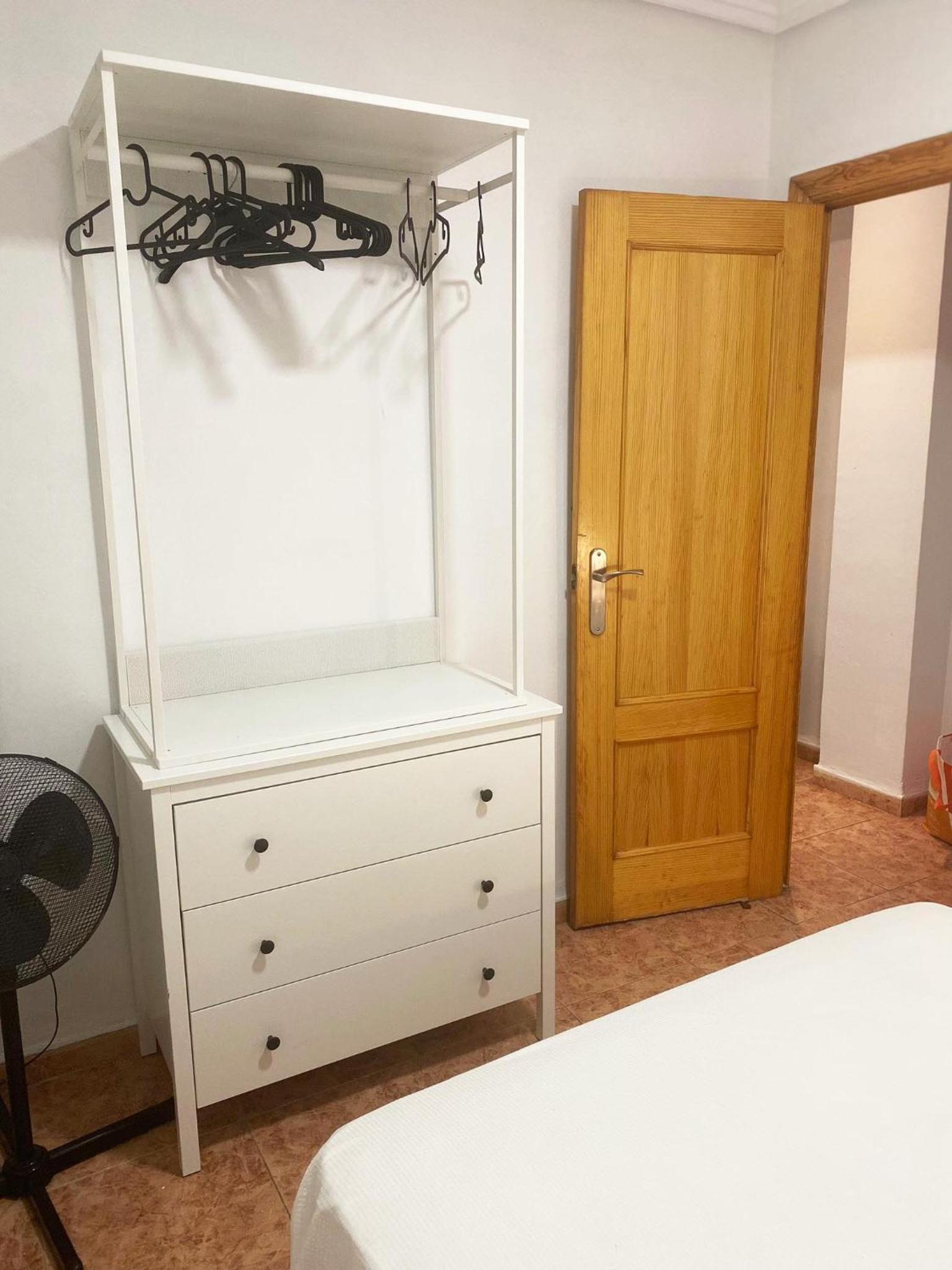 Habitación doble con baño compartido