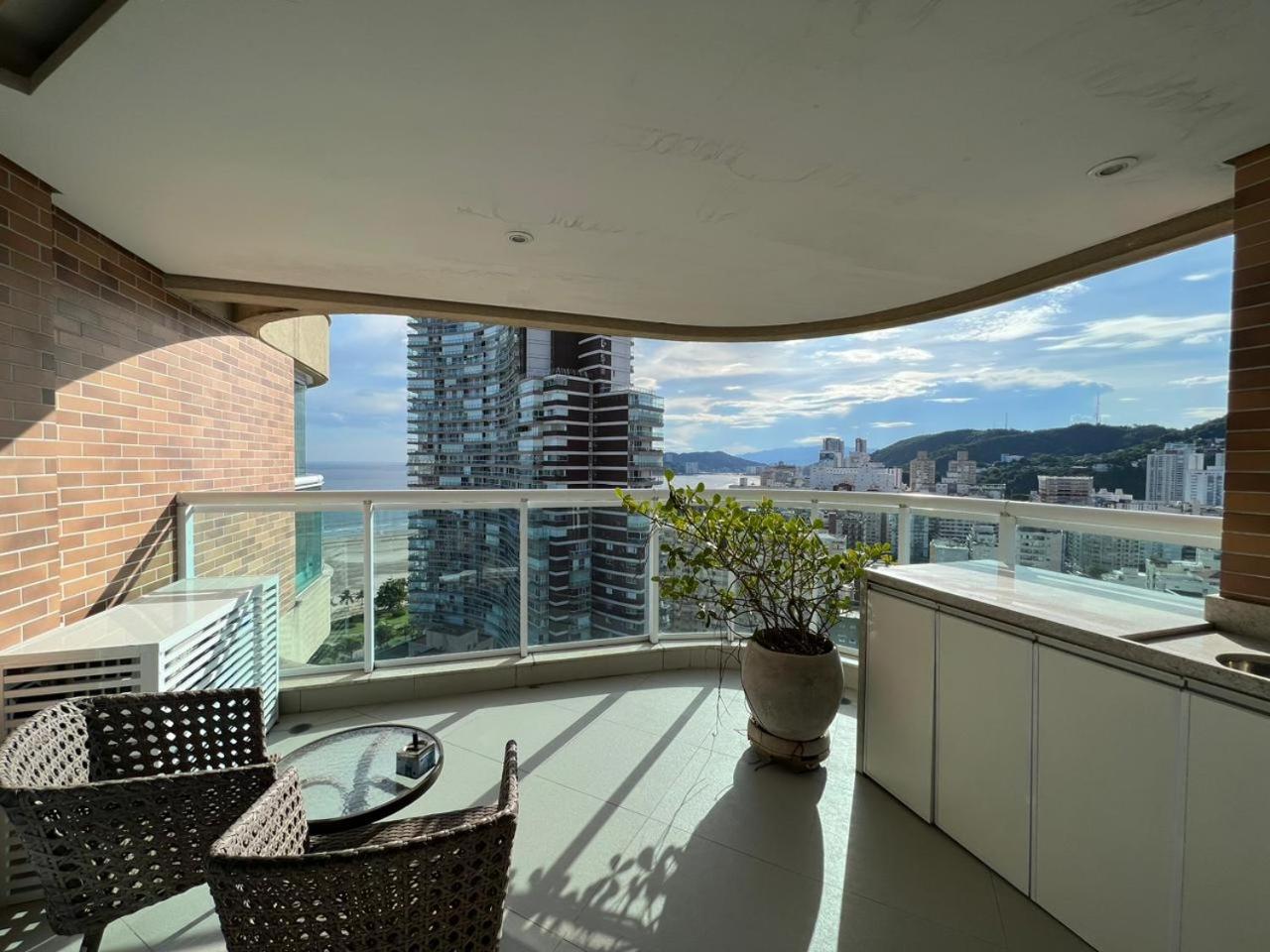 Apartment with Sea View photo 2