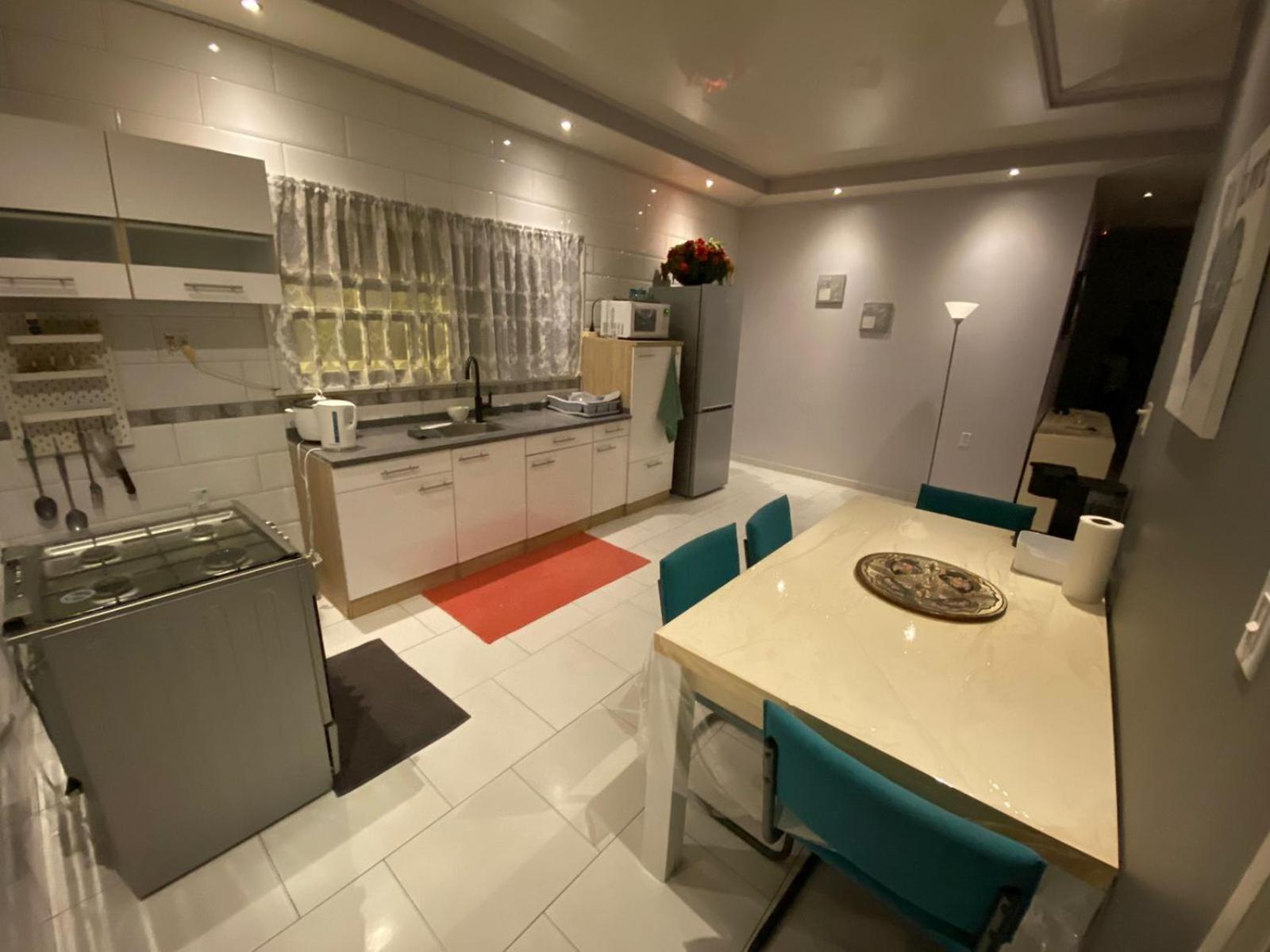 Two-Bedroom House photo 2