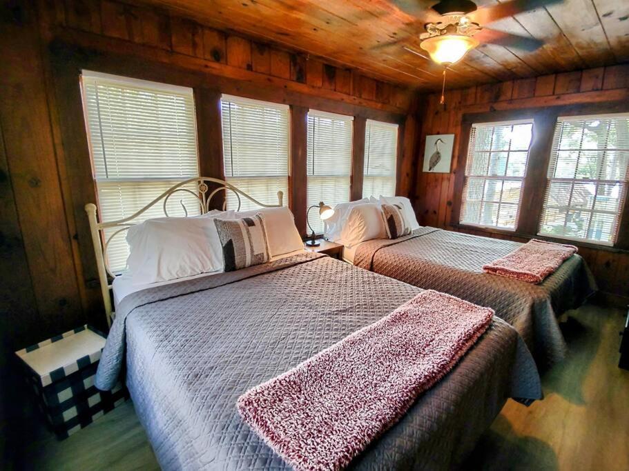 One-Bedroom House photo 1