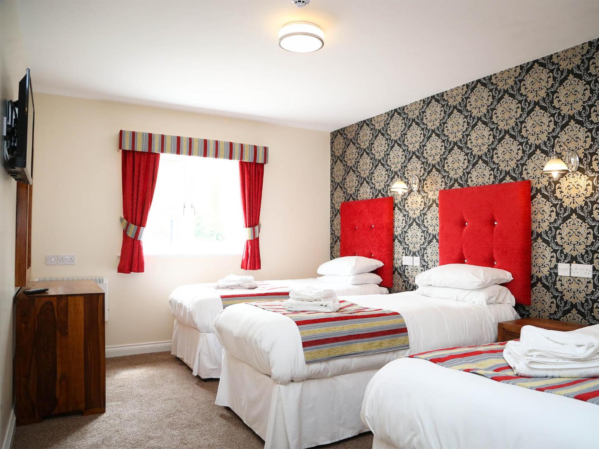 Classic Triple Room - Photo 3
