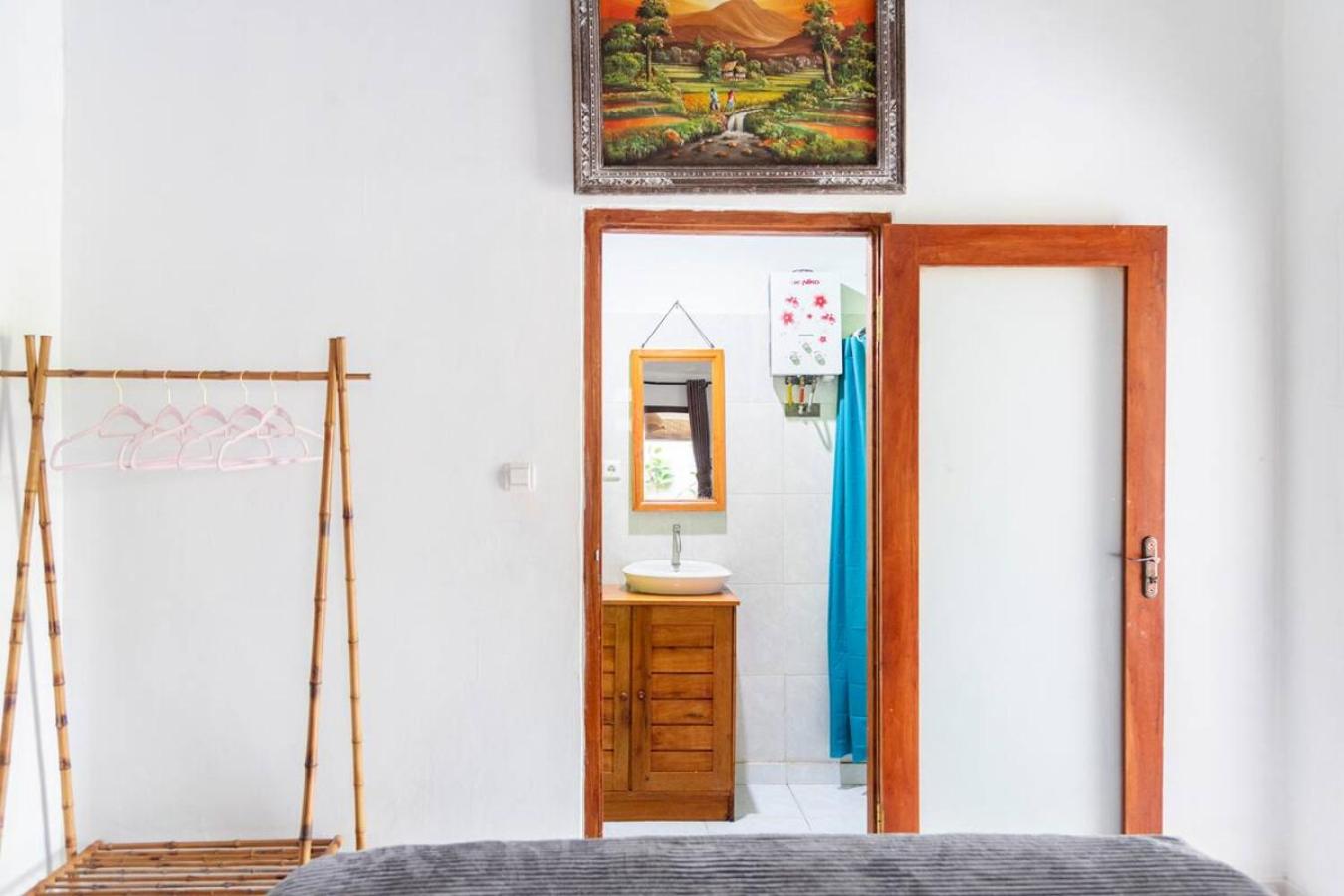 Double Room with Garden View - Photo 23