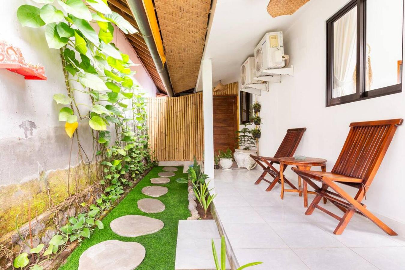 Double Room with Garden View - Photo 10