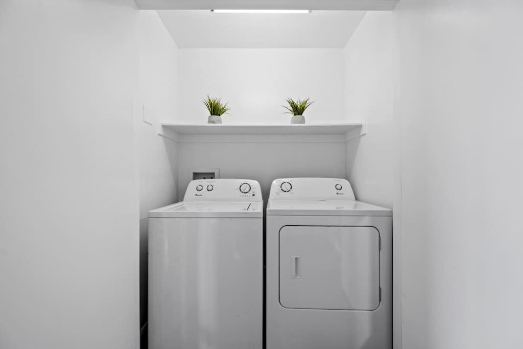 Apartment photo 2