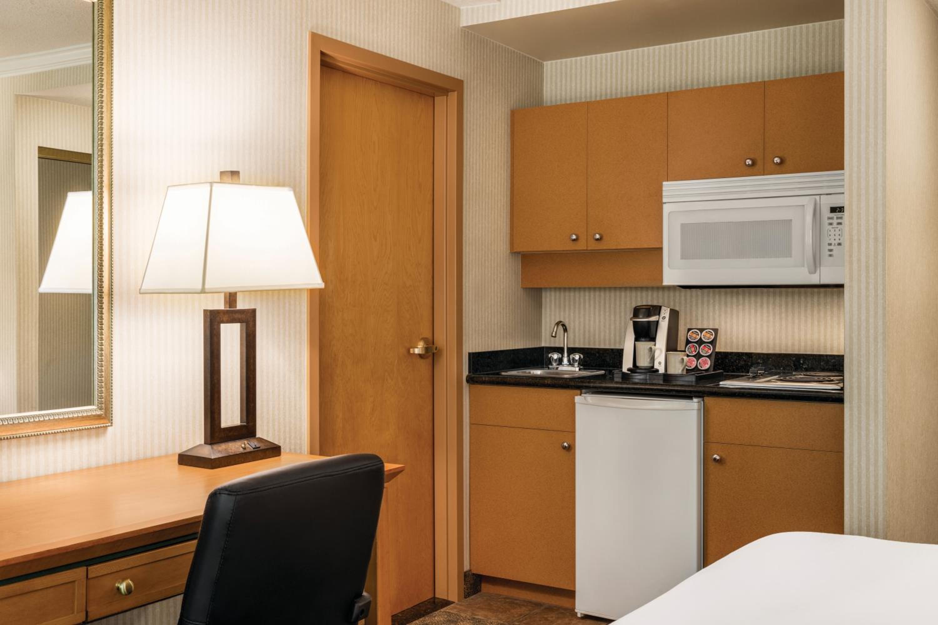 Premium King Room