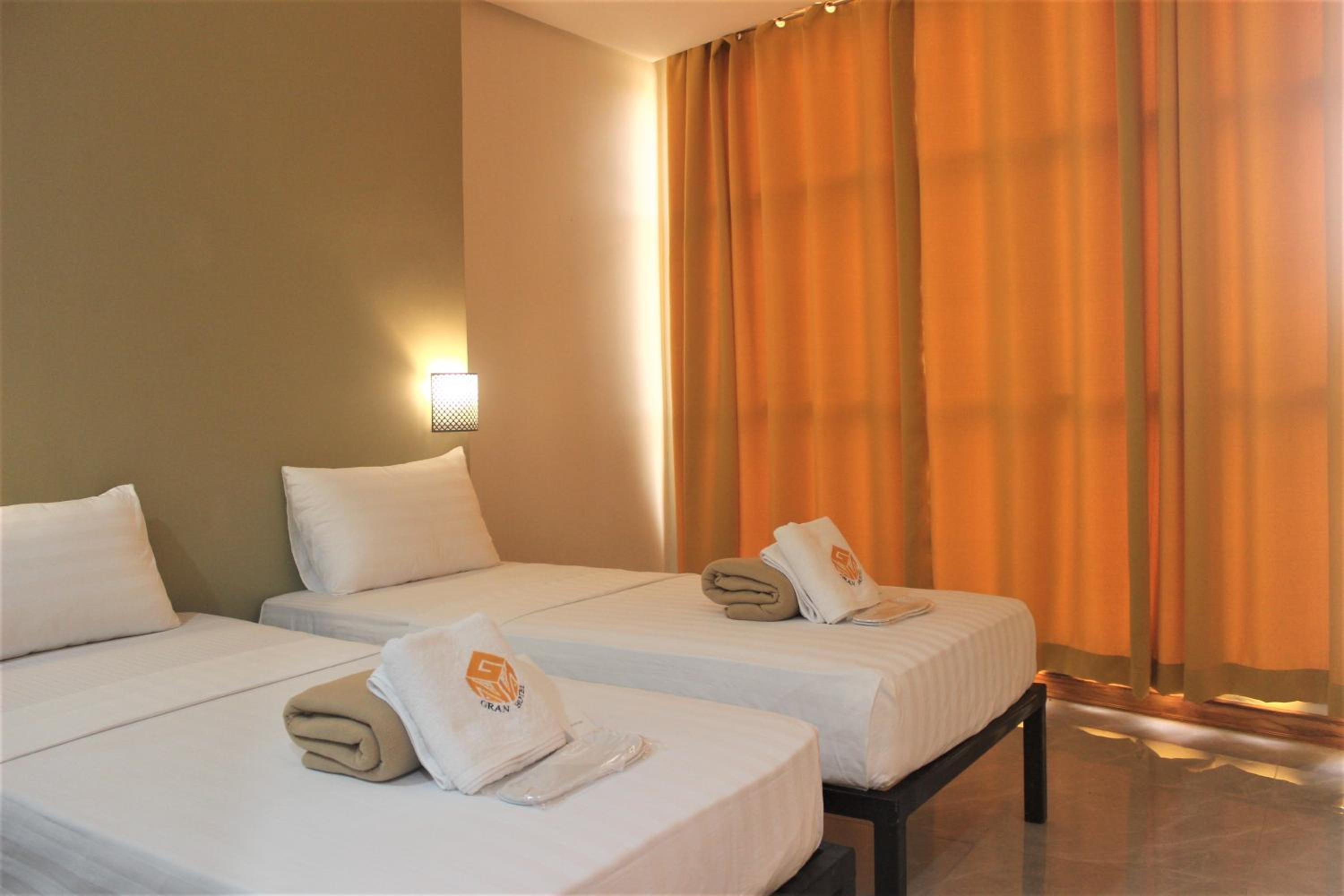 Twin Room - Photo 4