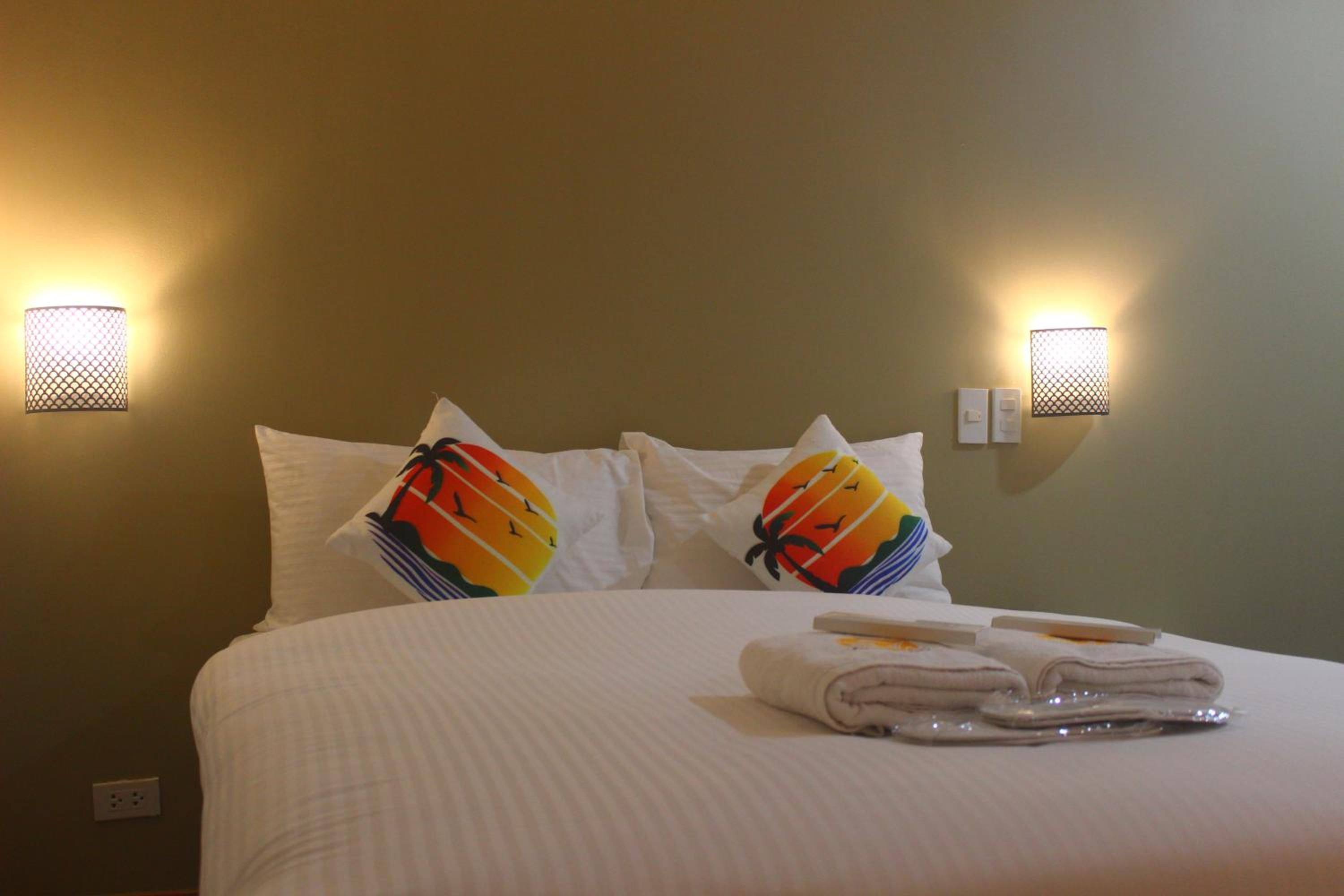 Double Room - Photo 7