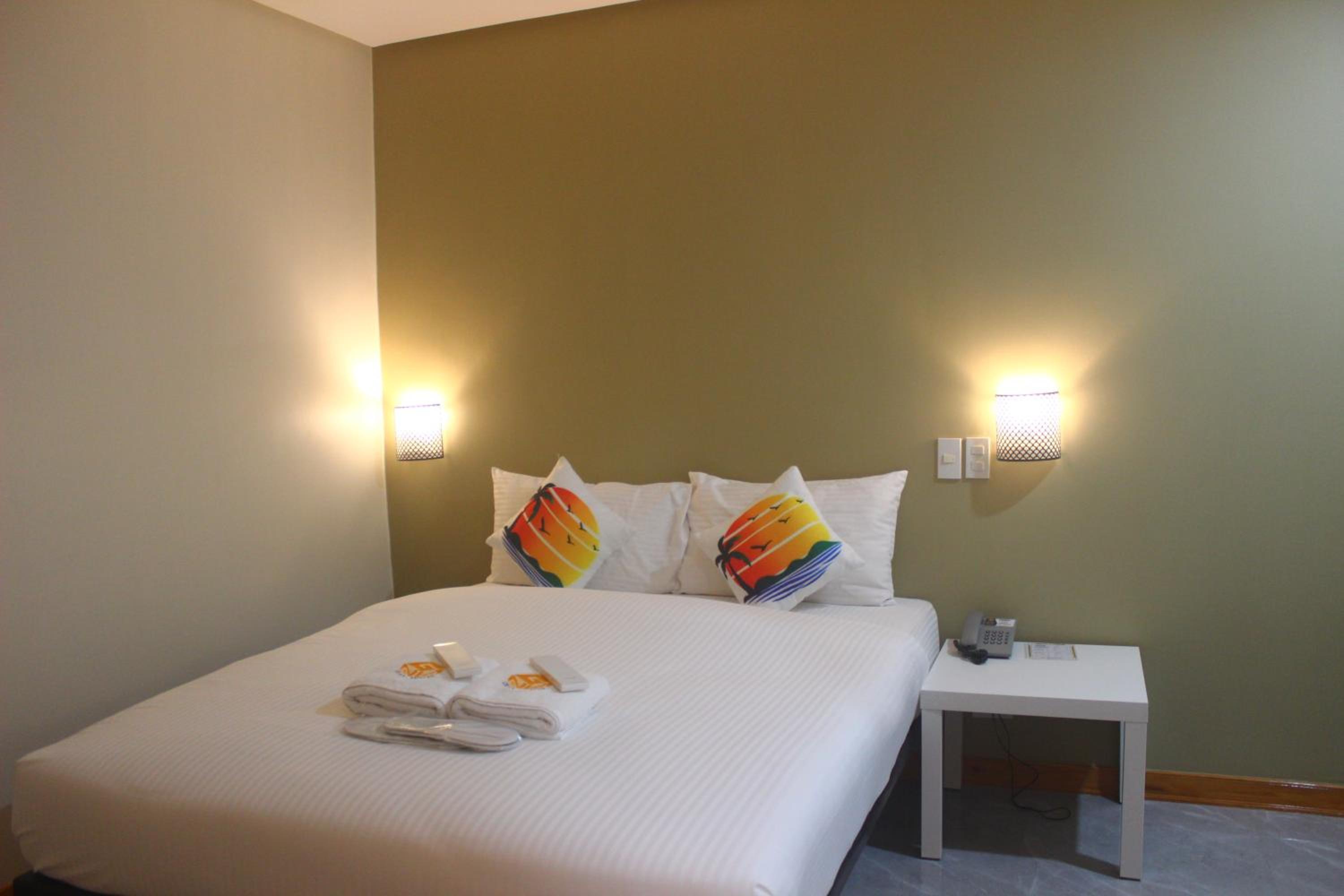 Double Room - Photo 6