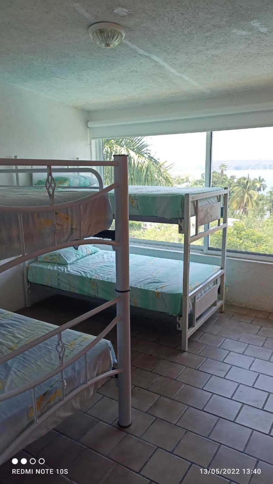 Four-Bedroom House photo 1