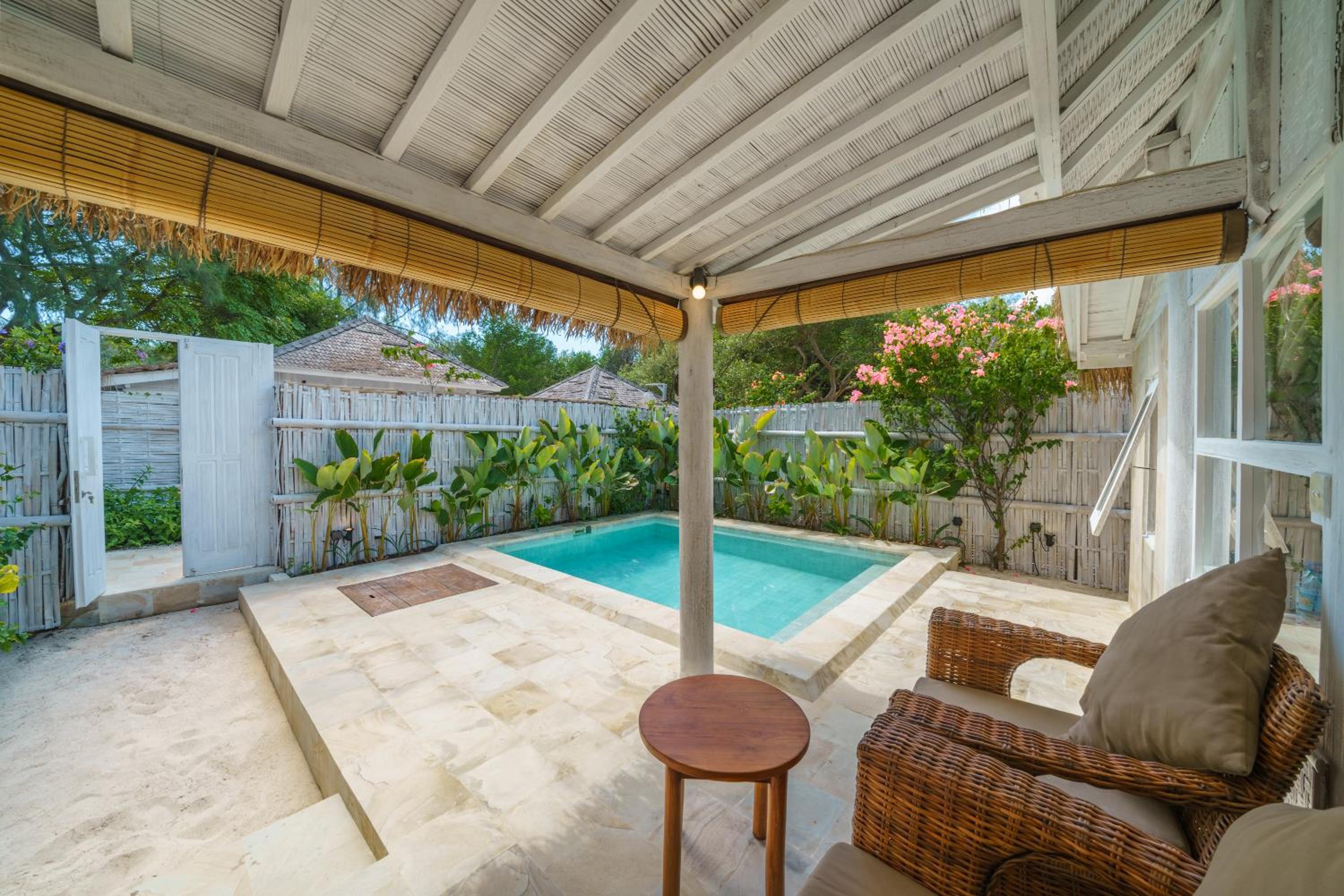 One-Bedroom Private Pool Villa - Photo 2