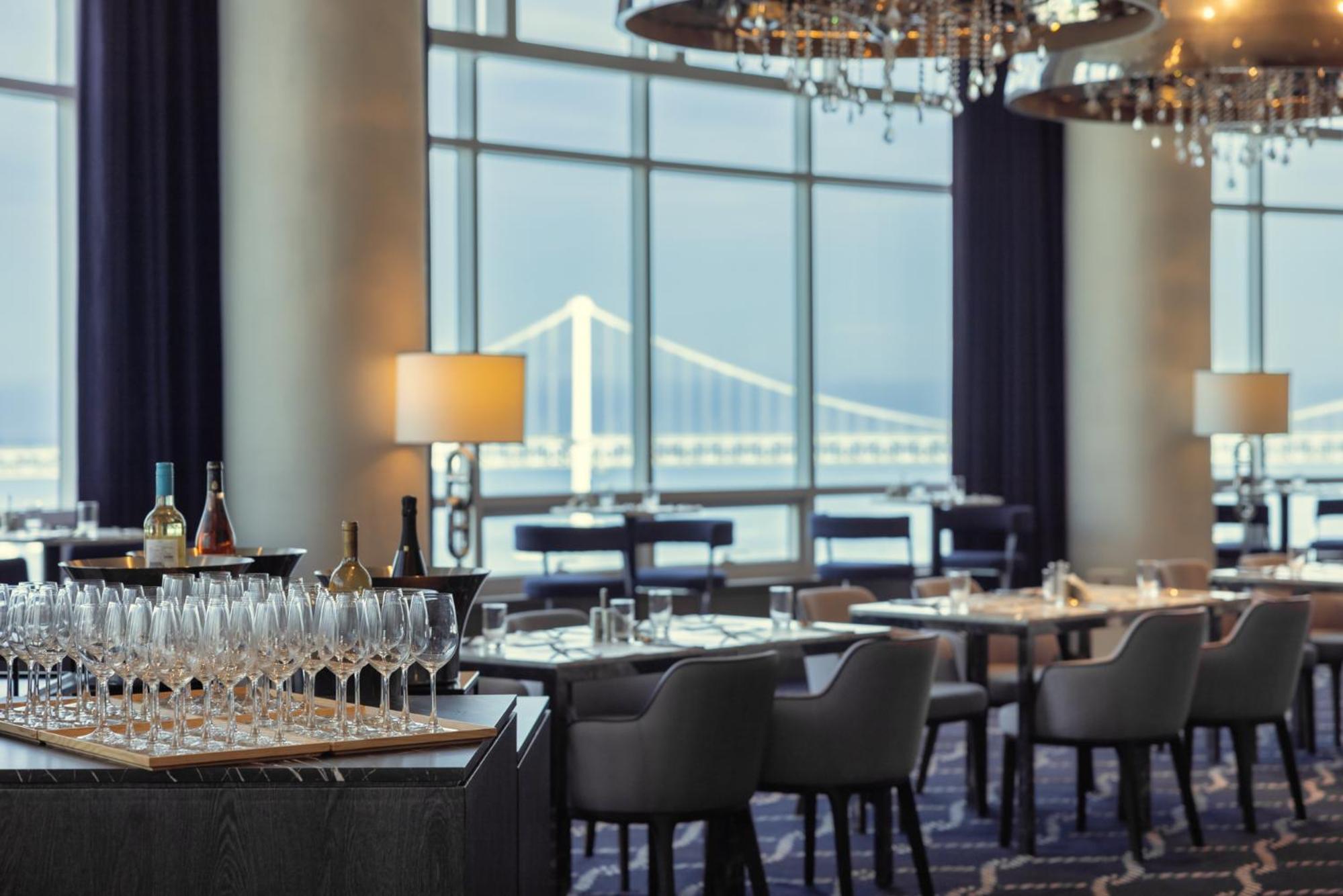 Executive Double with Ocean View - All day lounge for two people photo 3