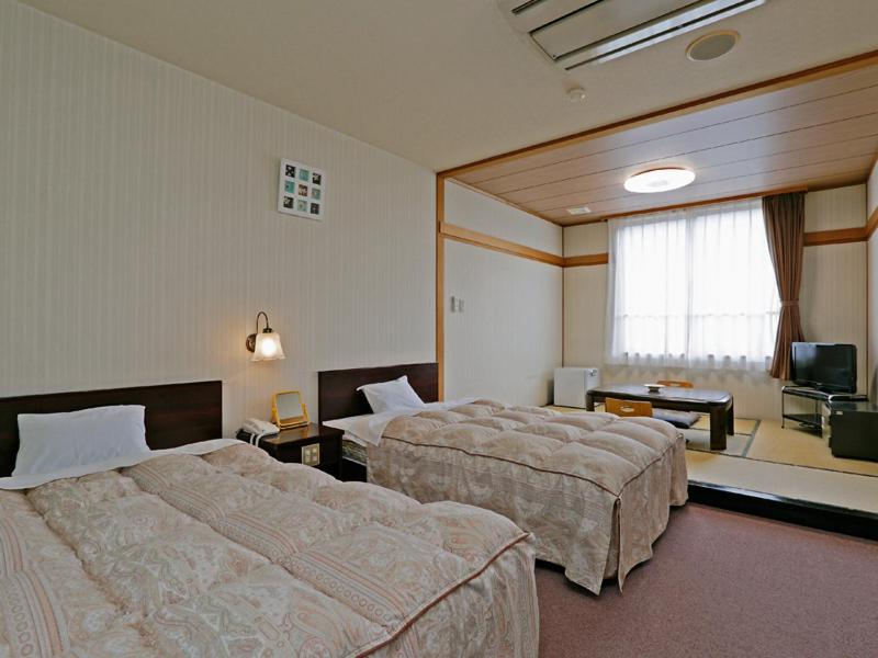 Standard Room with Tatami Area photo 1