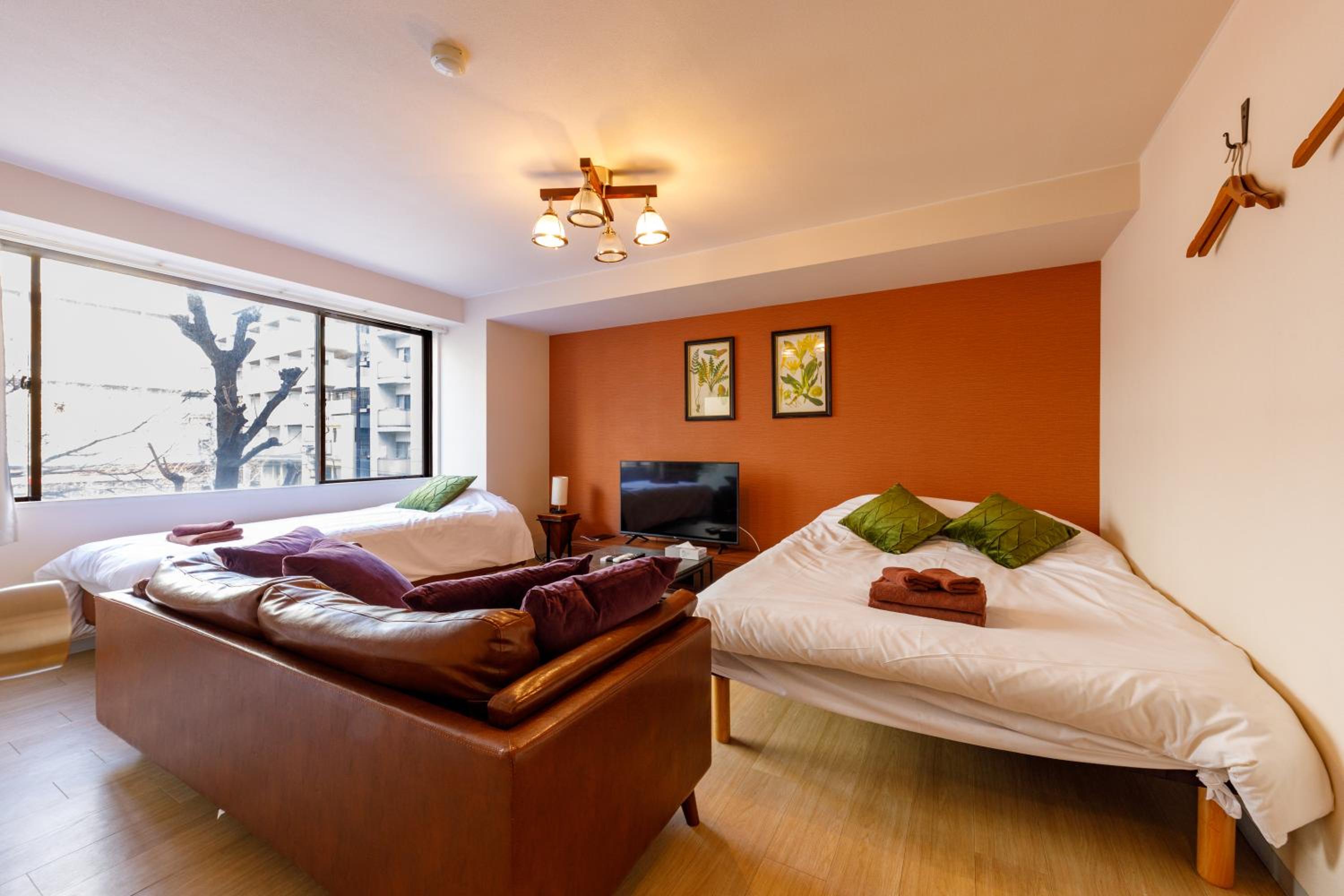 One-Bedroom Apartment photo 3