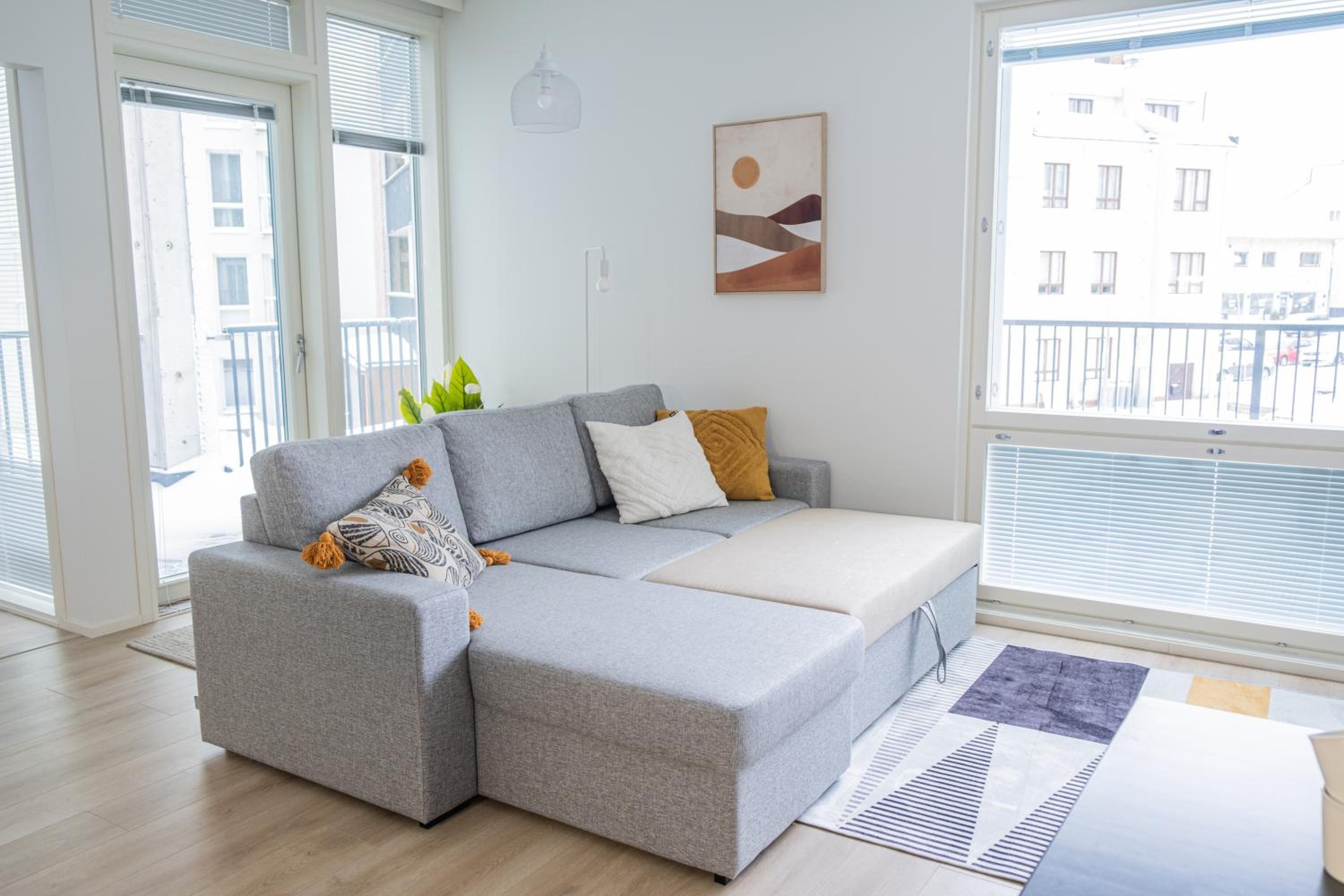 One-Bedroom Apartment photo 2