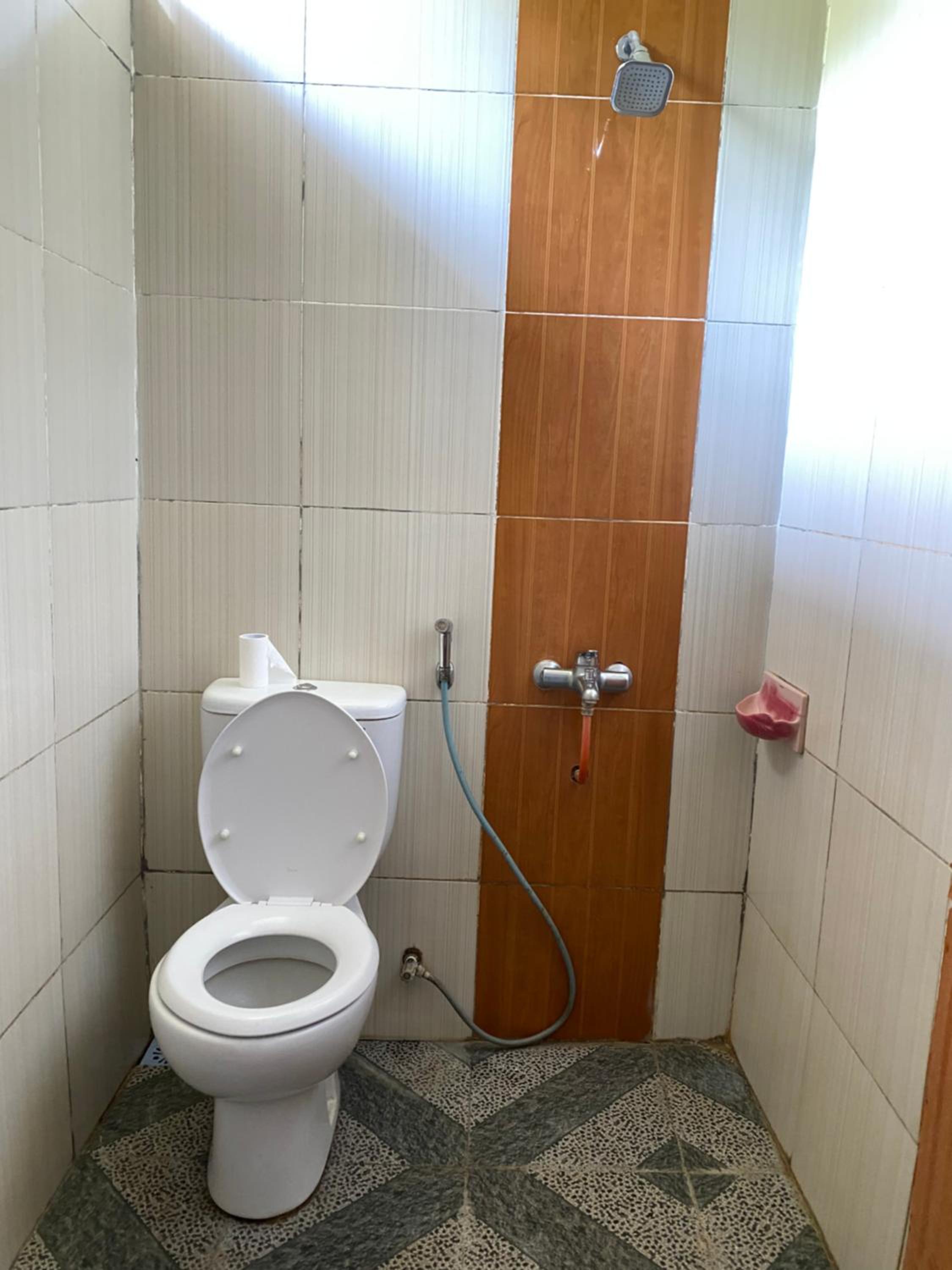 Budget Double Room - Photo 5