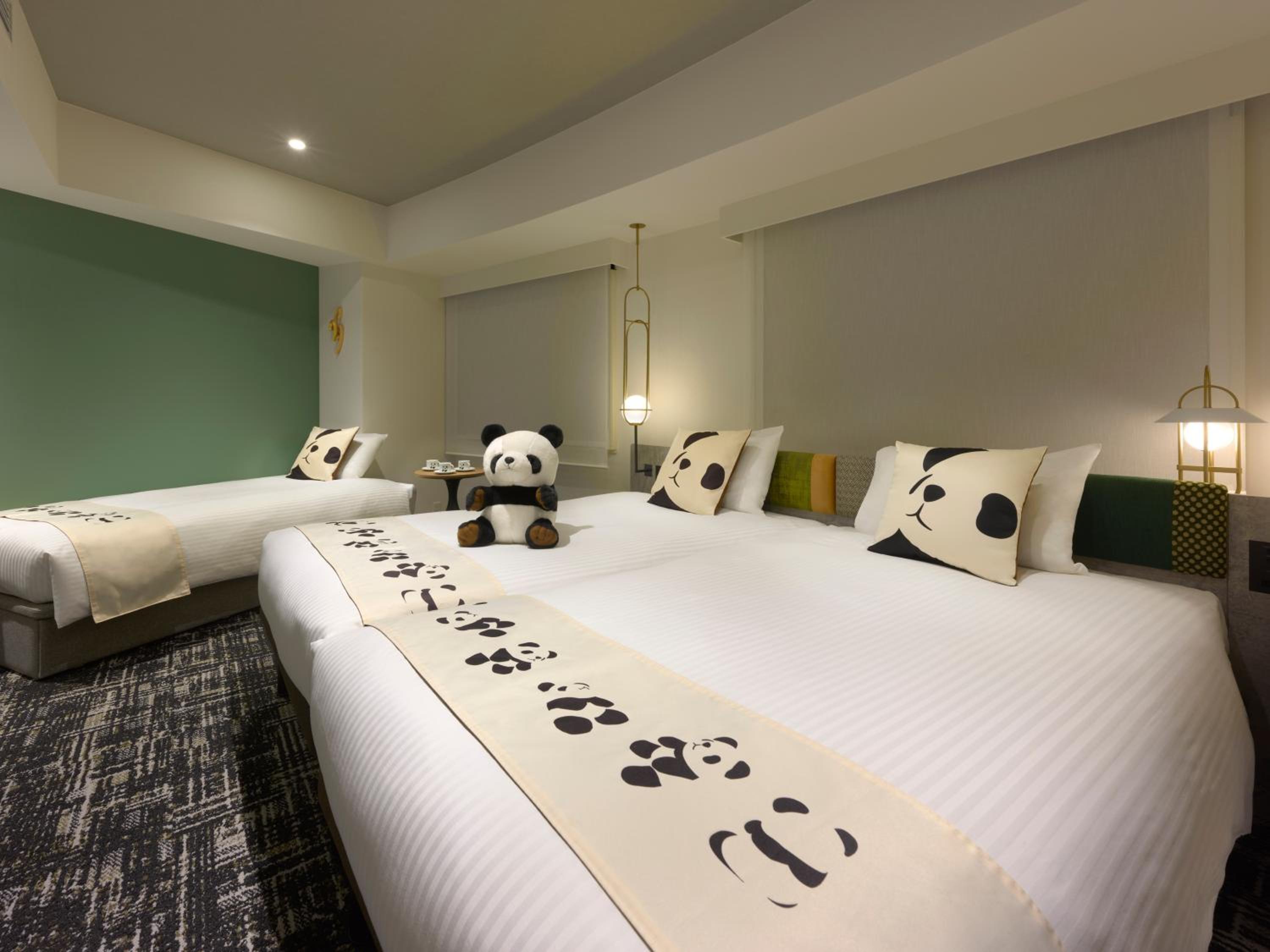 Panda Superior Twin (+Sofa Bed) - Non-Smoking photo 2
