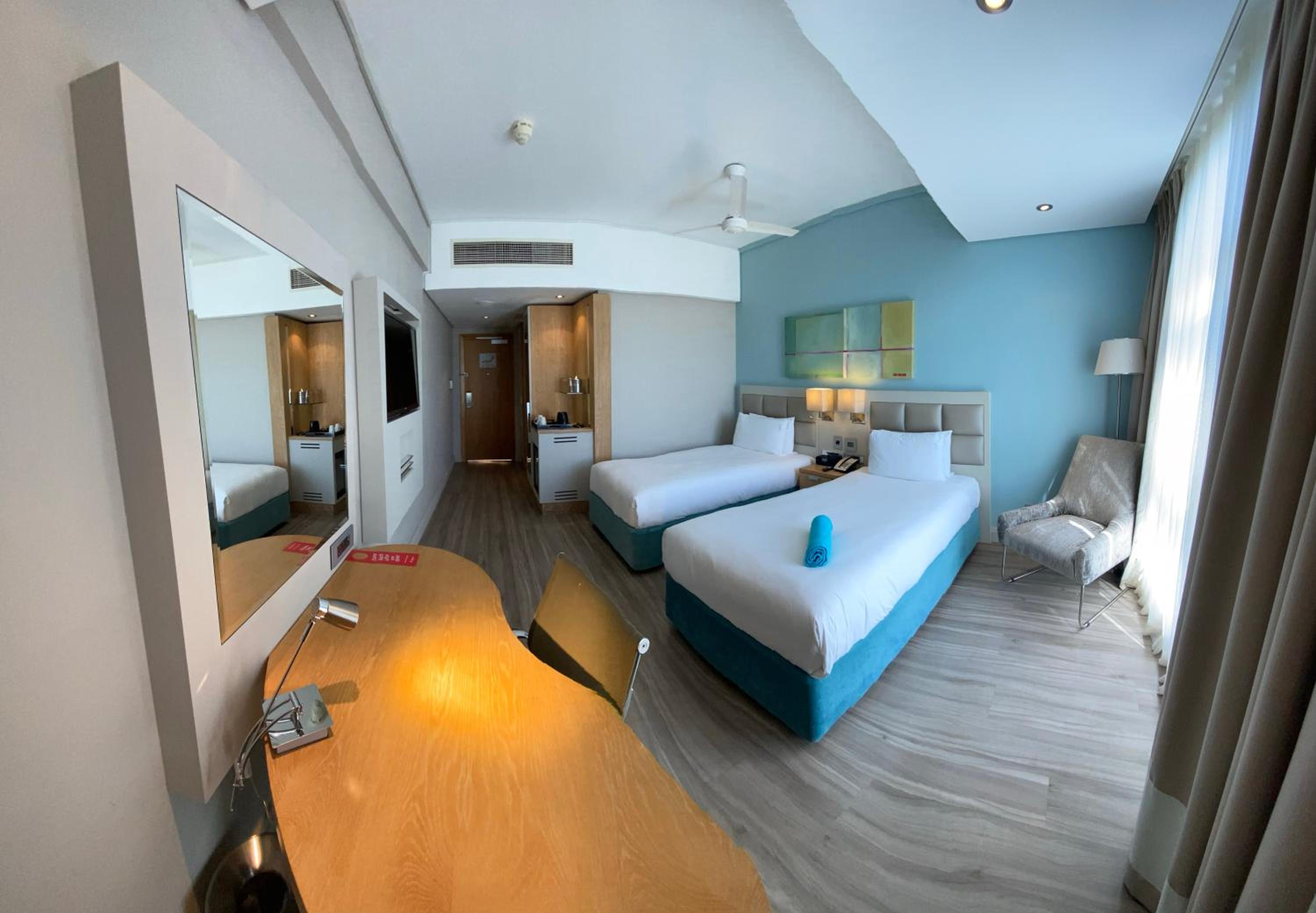 Standard Room with Two Single Beds