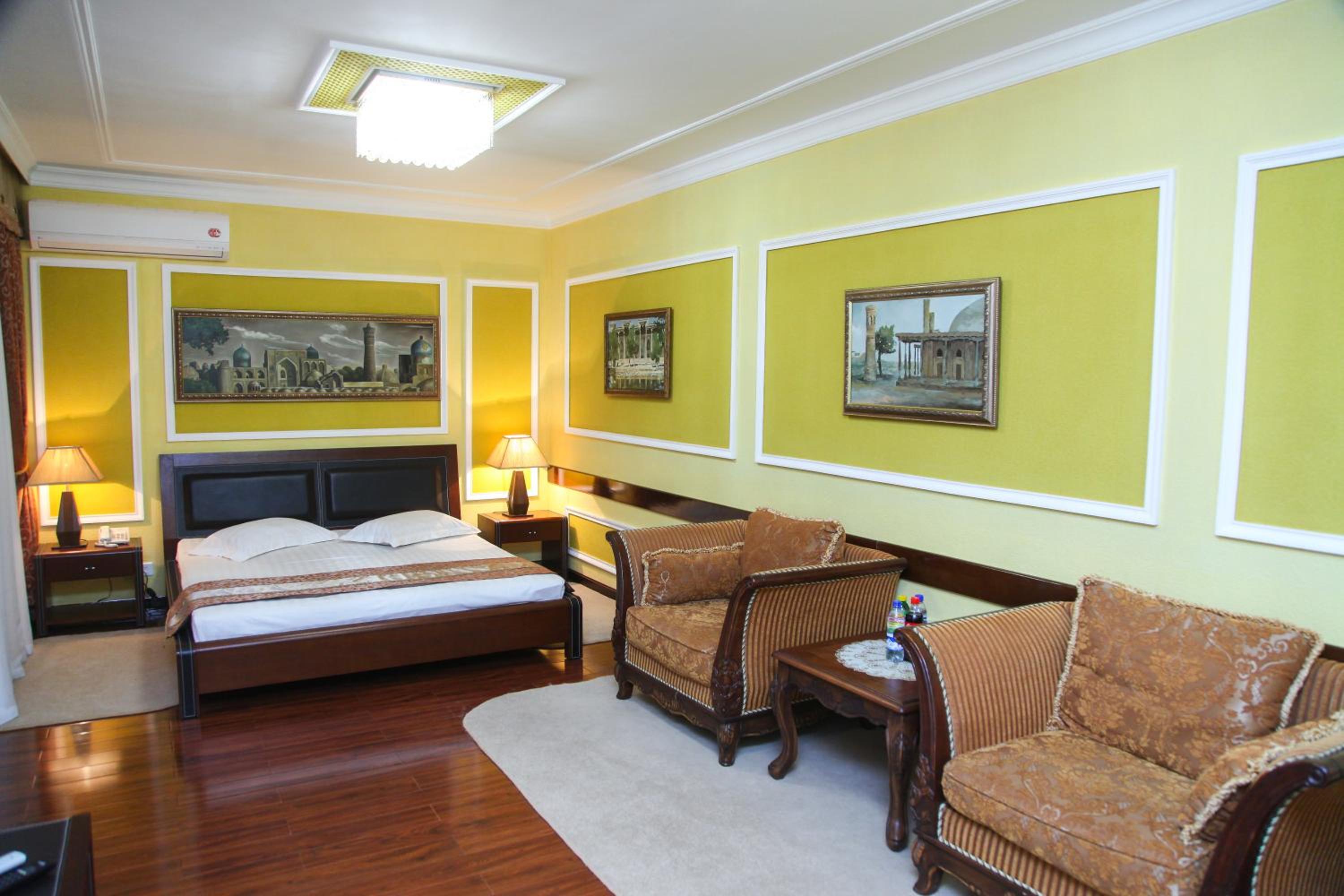 Suite photo 1