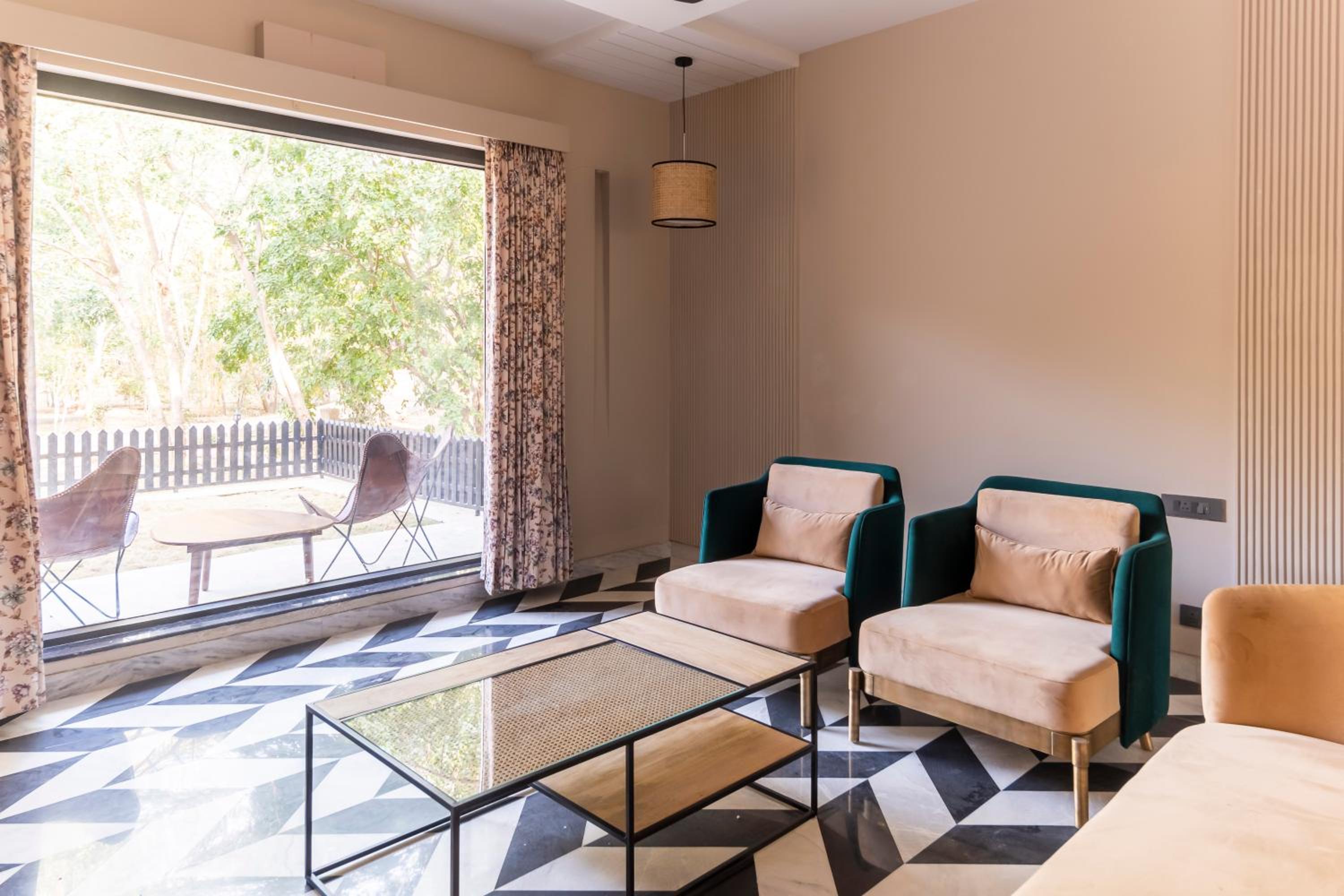 Suite with Garden View  - - 20% Discount on SPA and Food & Beverages - Complimentary High Tea - Photo 9