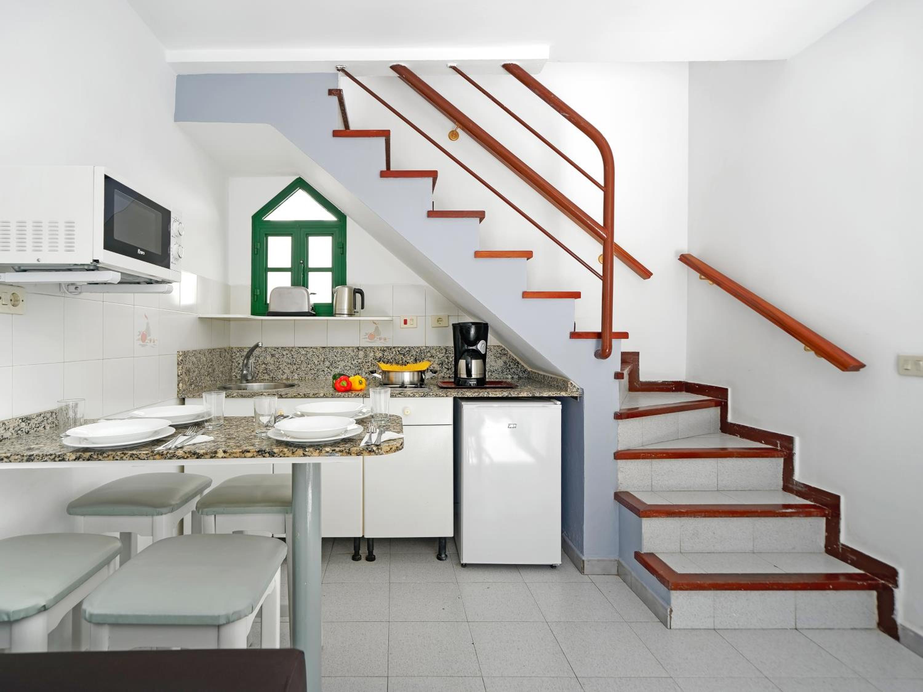Two-Bedroom Bungalow (3 Adults + 2 Children) photo 2