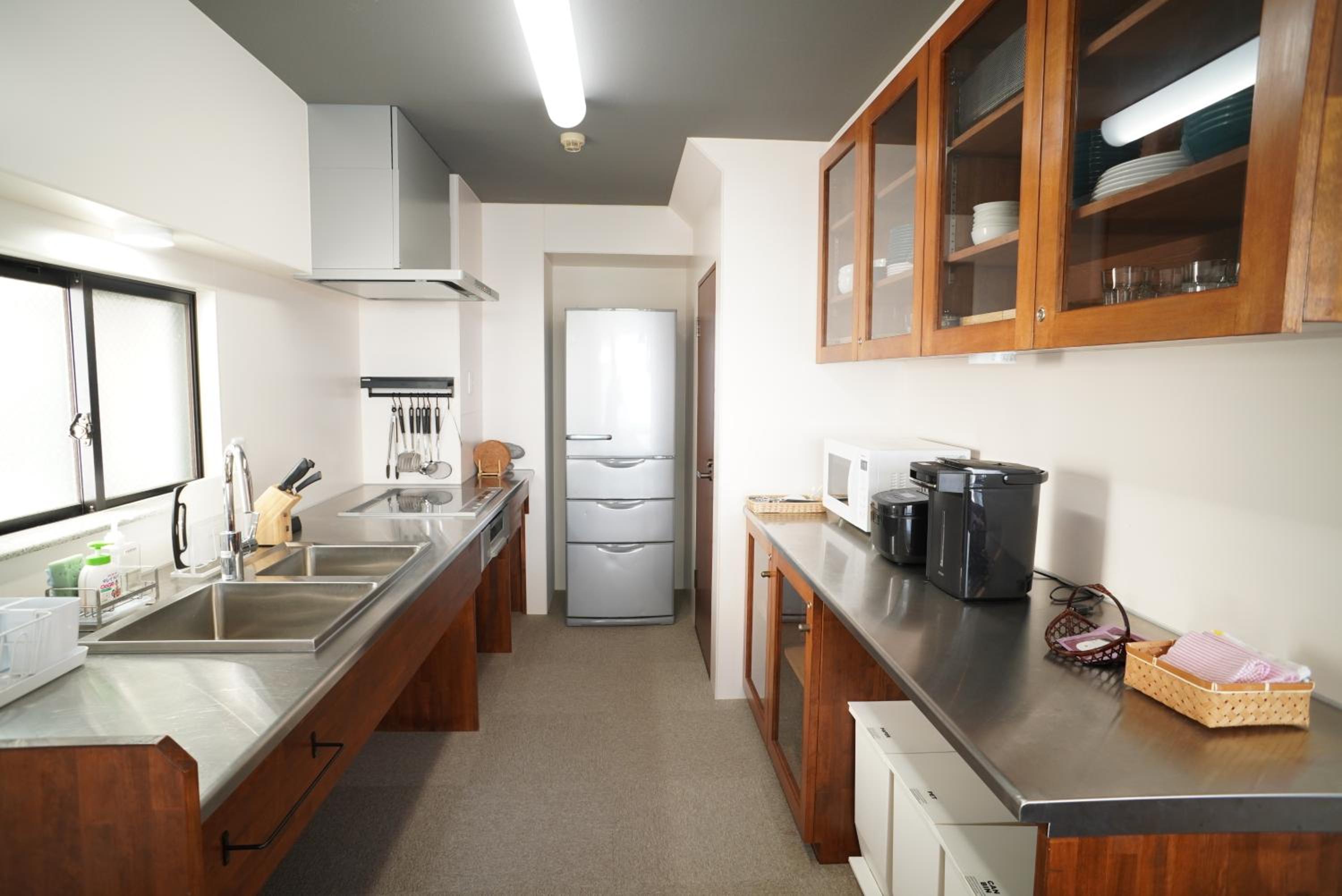 Three-Bedroom Apartment - Photo 2