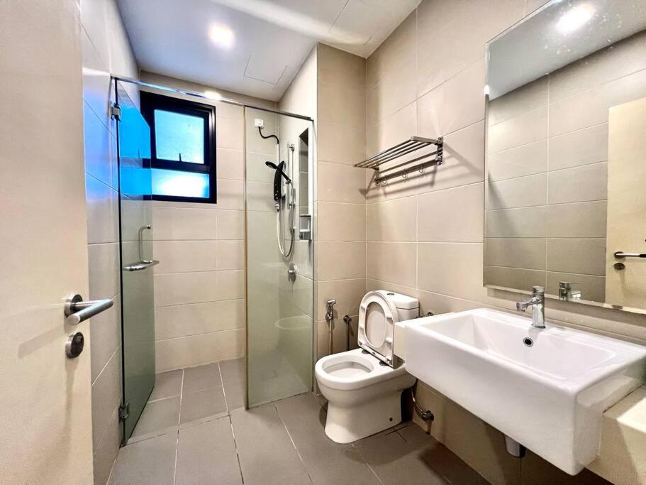 Two-Bedroom Apartment - Photo 11