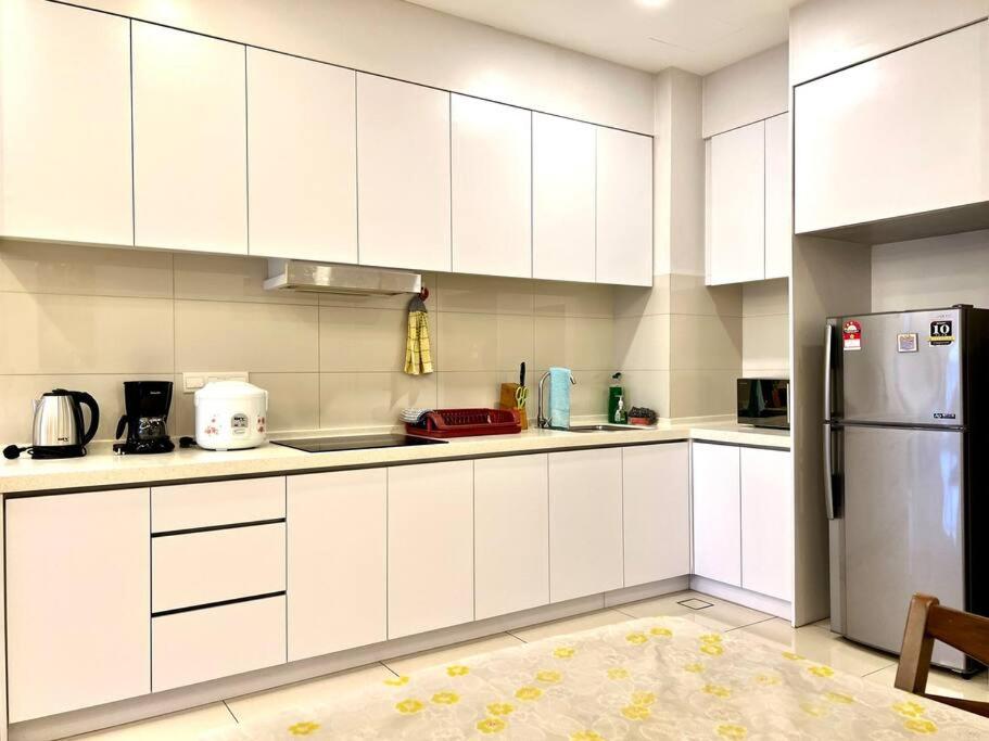 Two-Bedroom Apartment - Photo 40