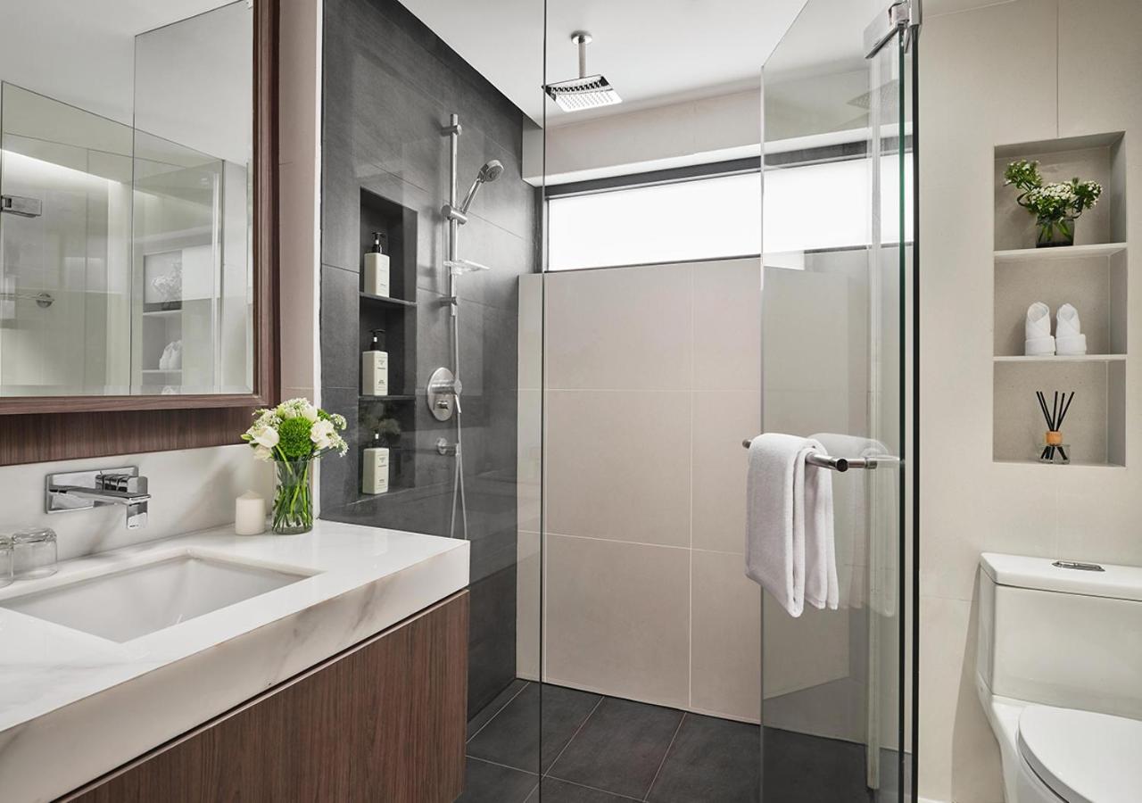 Three Bedroom Penthouse with Balcony photo 3