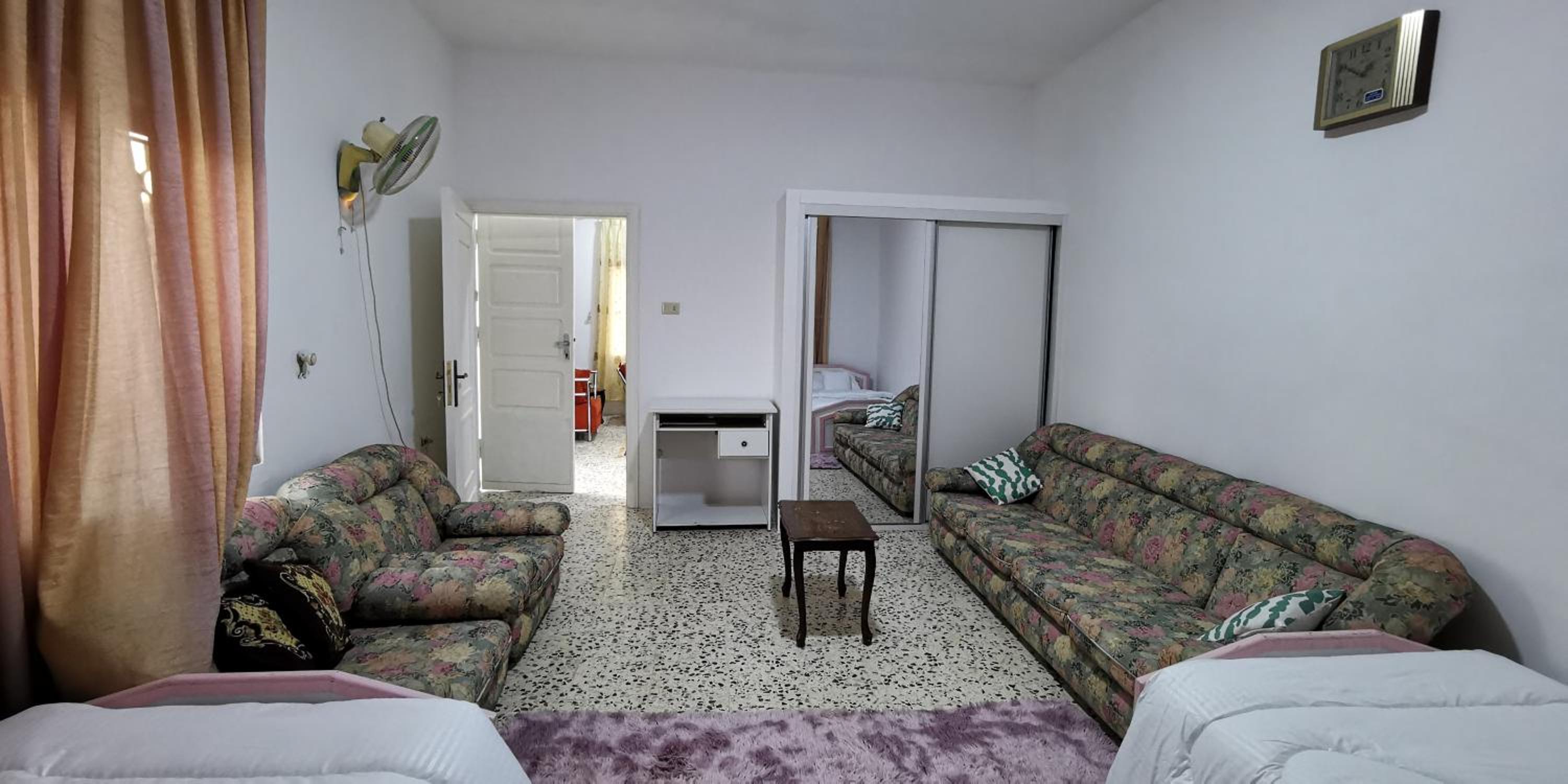 Two-Bedroom House photo 2
