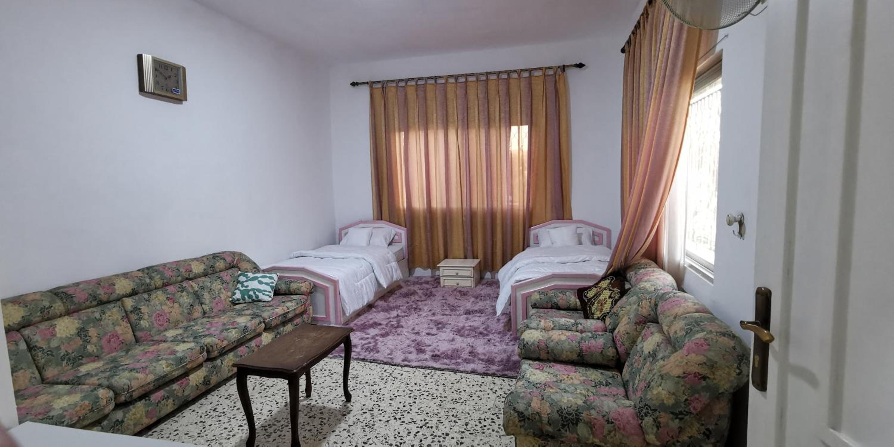 Two-Bedroom House photo 3