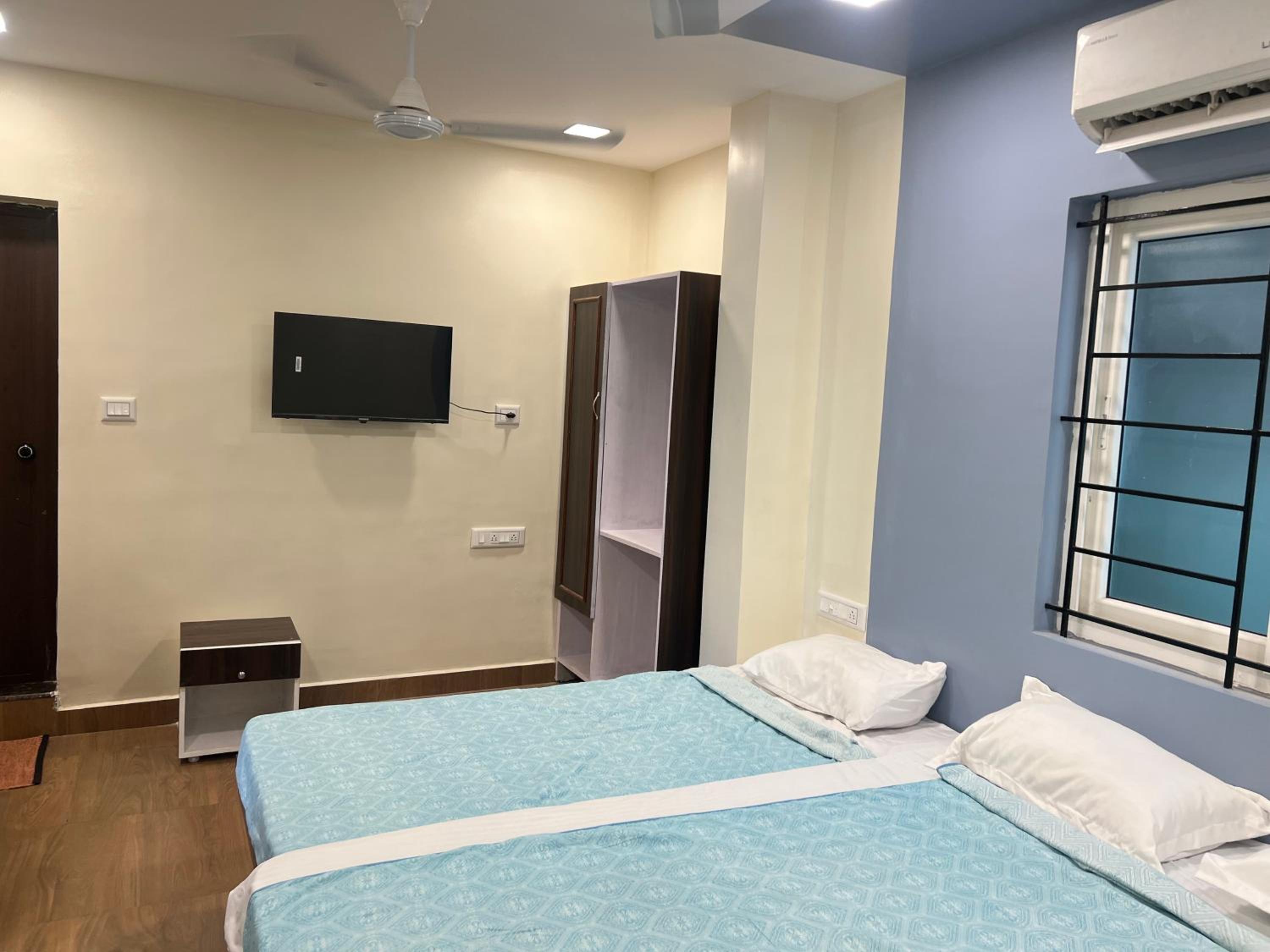 Comfort Triple Room with Shower
