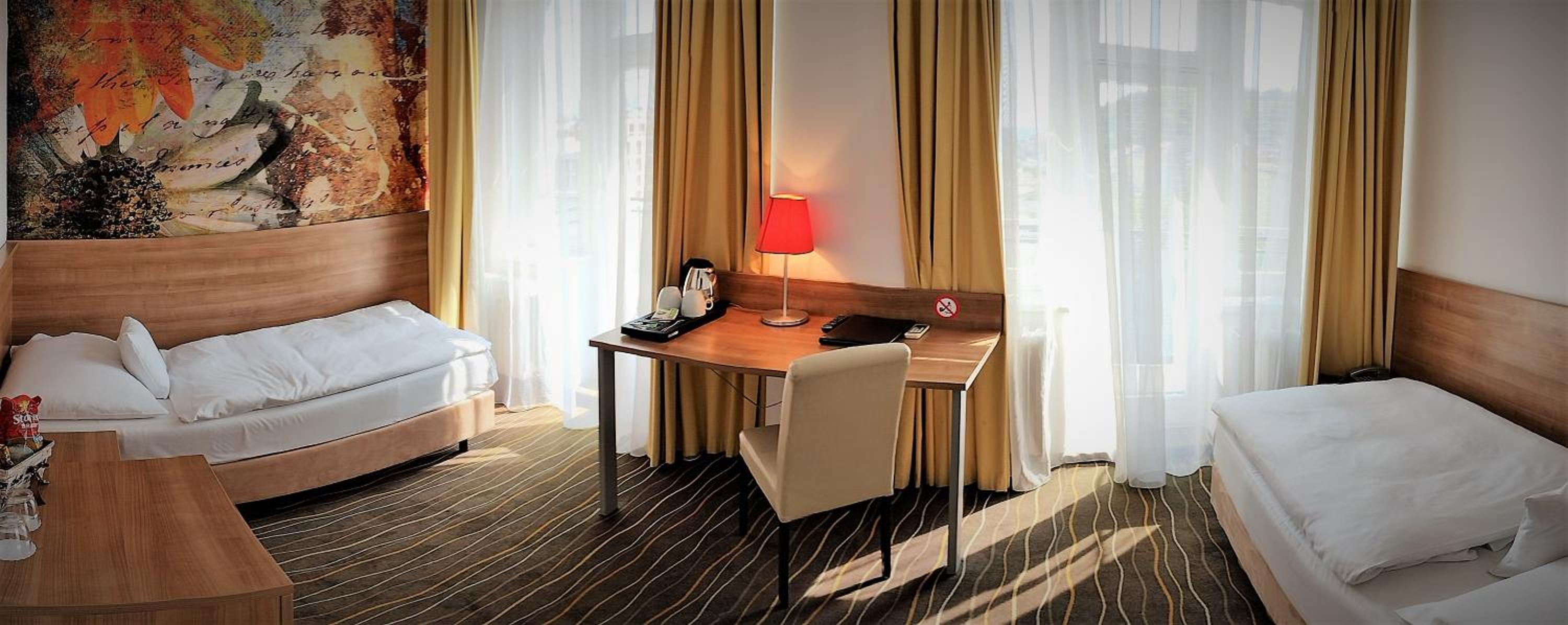 Available room