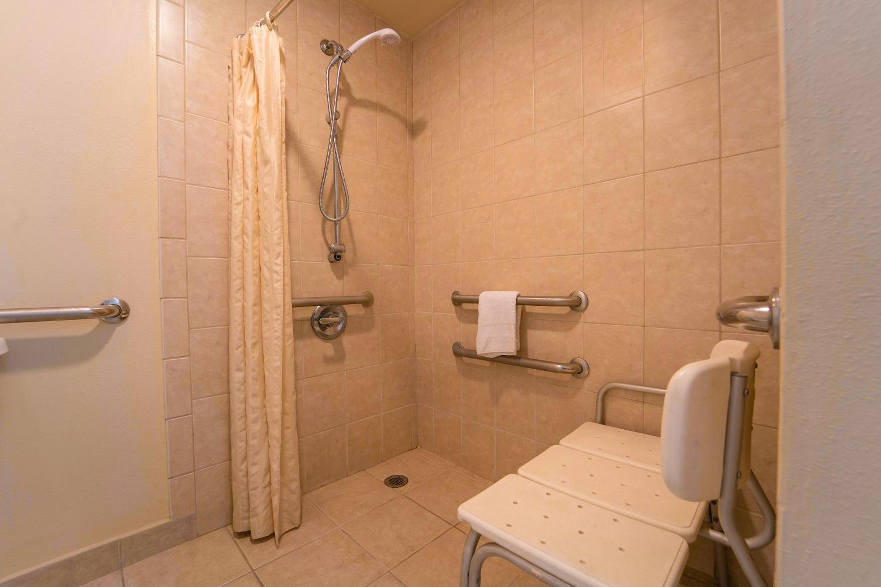 2 Full Bed Accessible	 - Photo 6