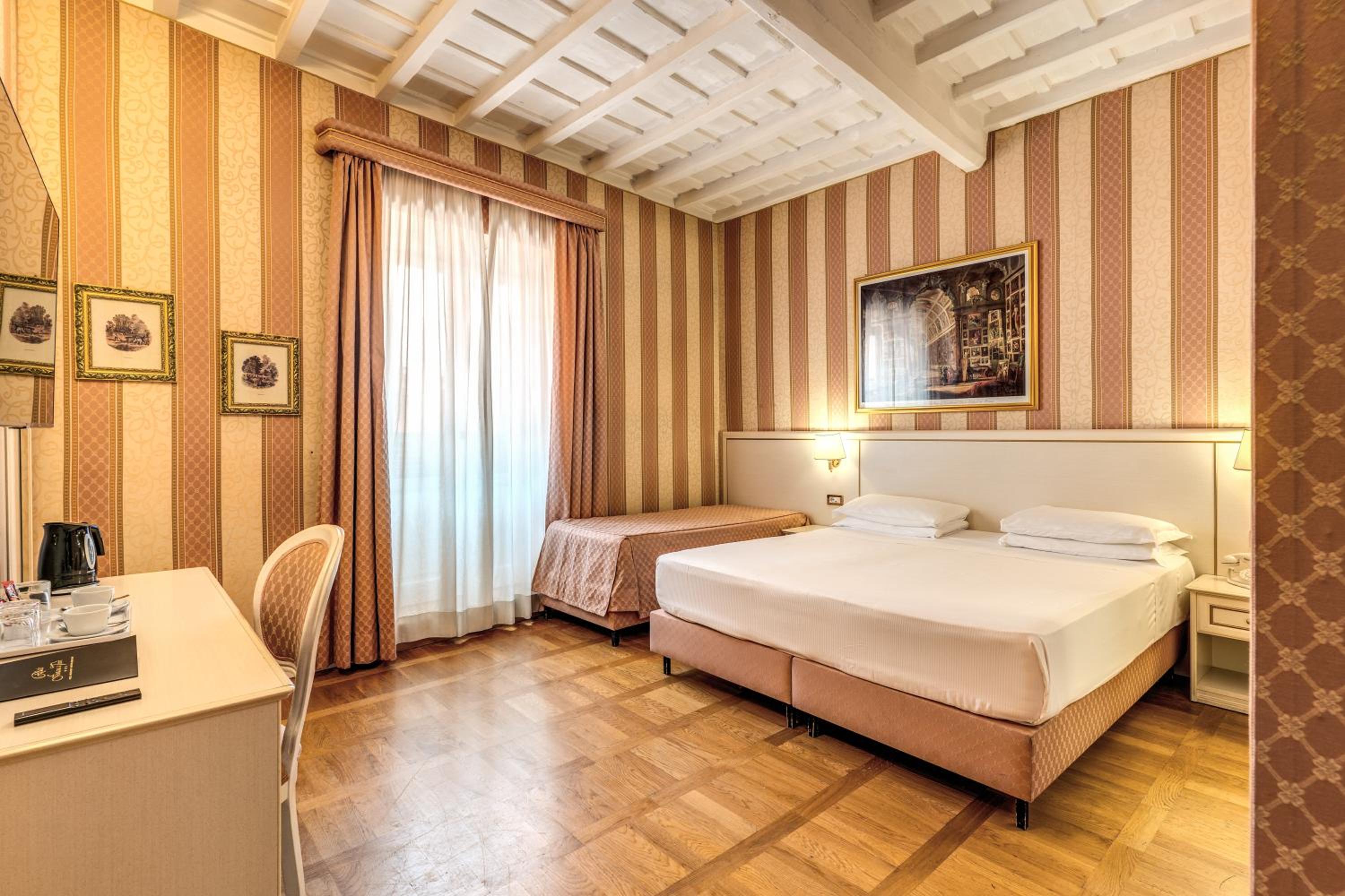 Triple Room photo 1