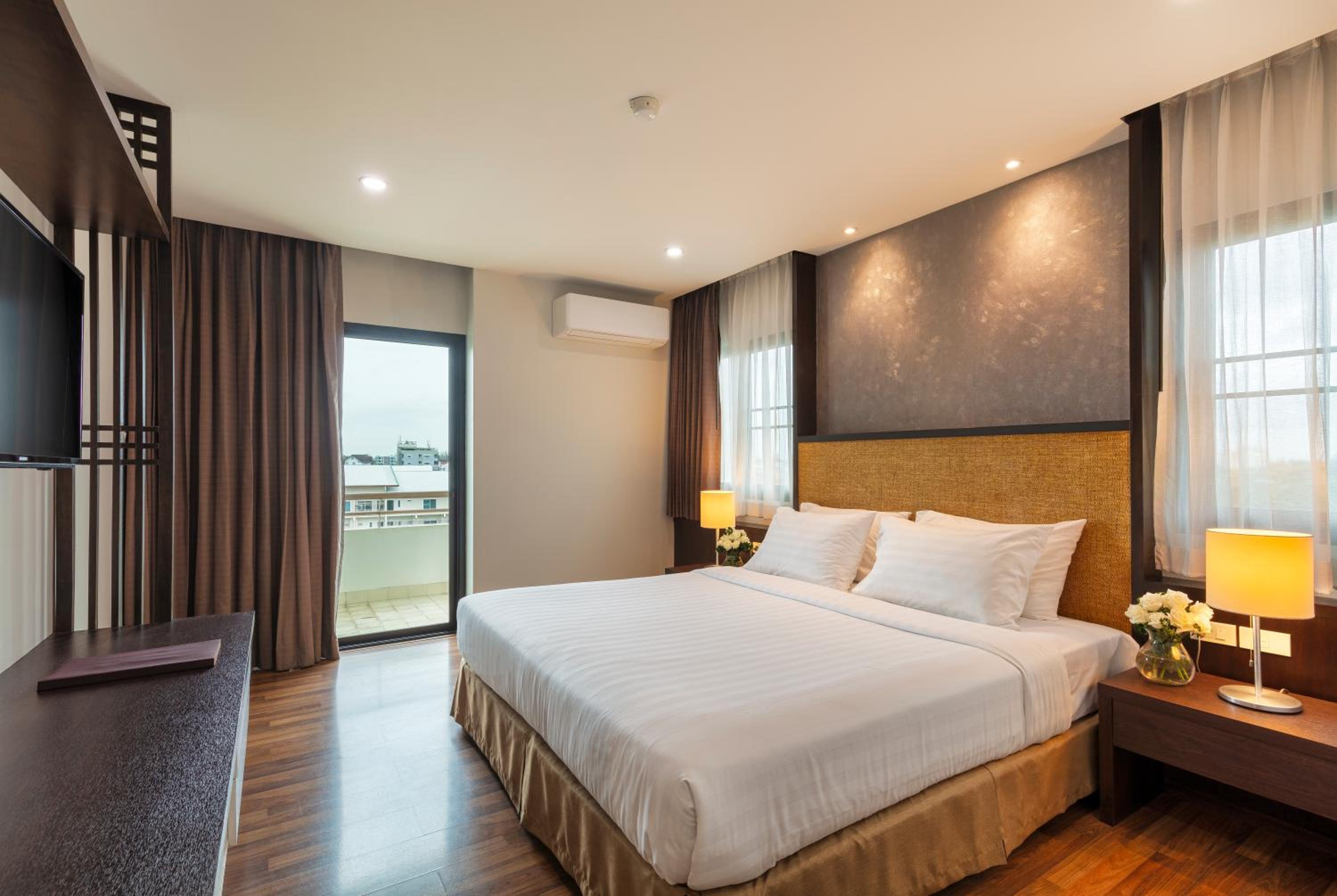 Two-Bedroom Suite