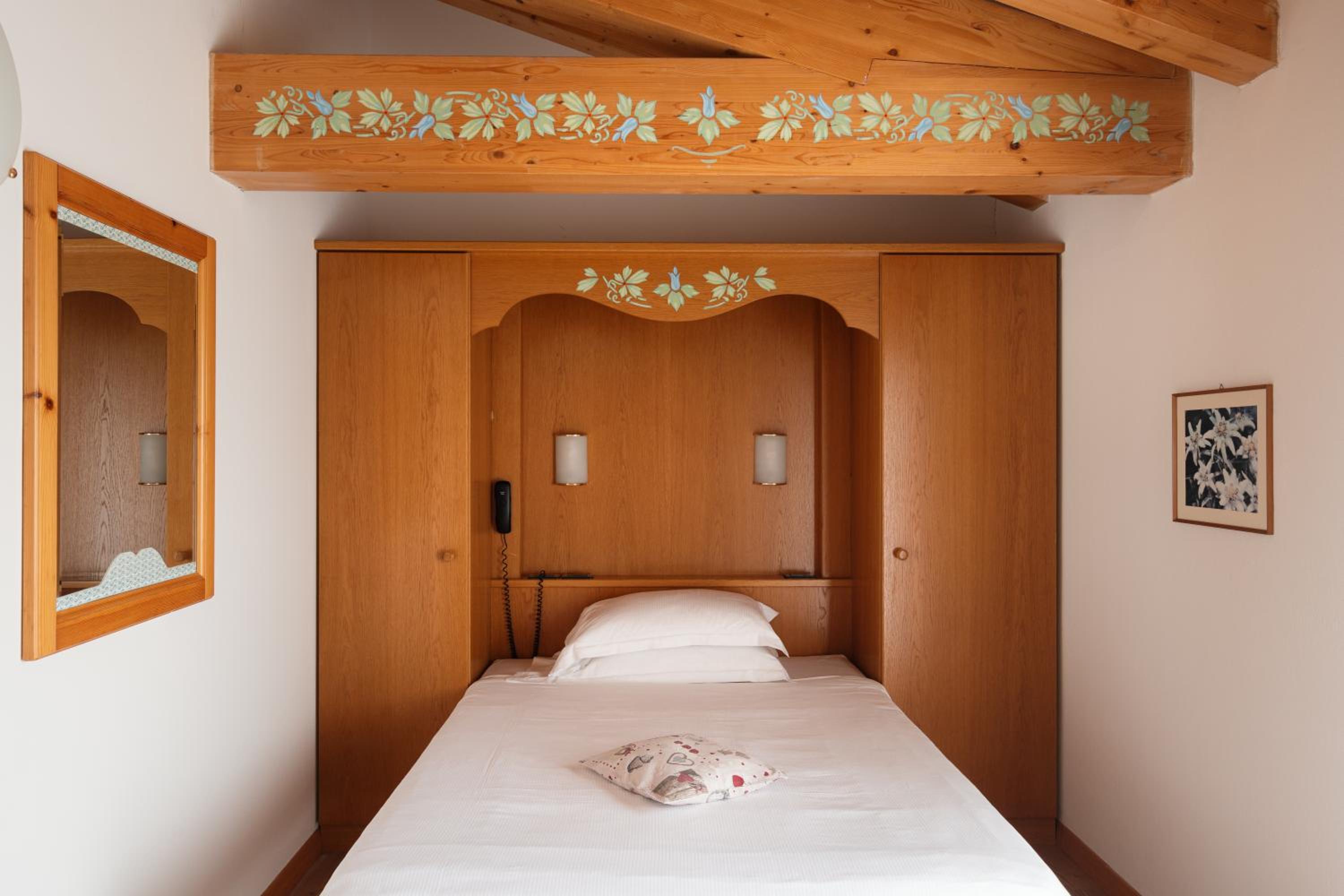 Standard Single Room photo 3