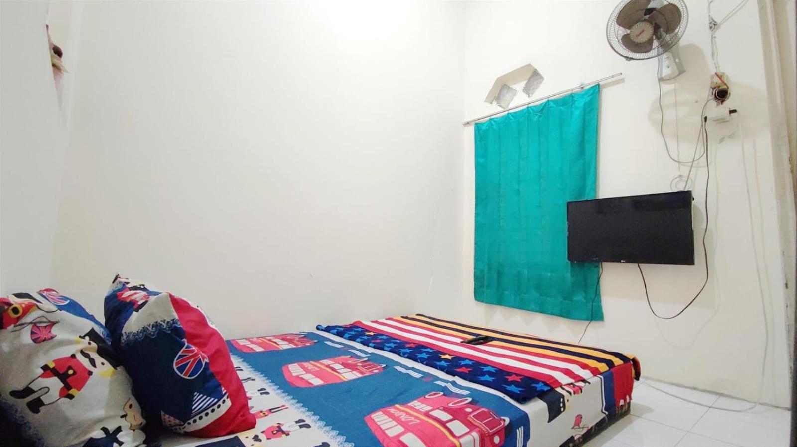 Budget Double Room - Photo 3