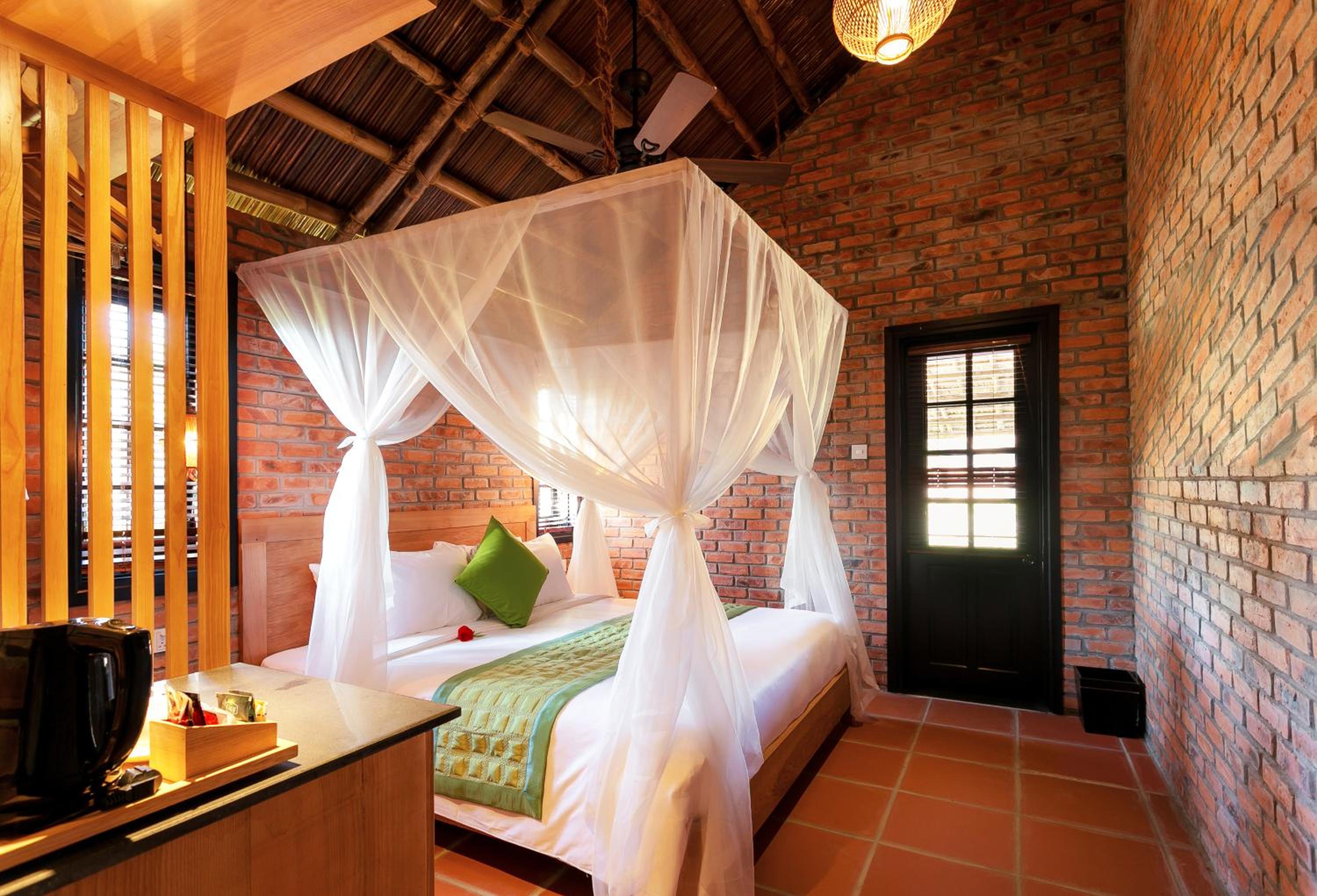 Deluxe Double Room with Garden View photo 2