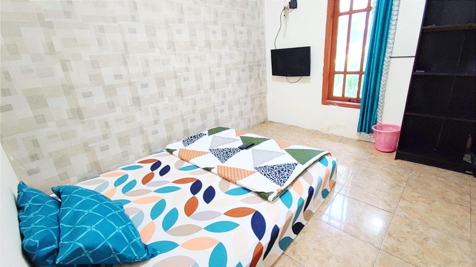 Double Room - Photo 7