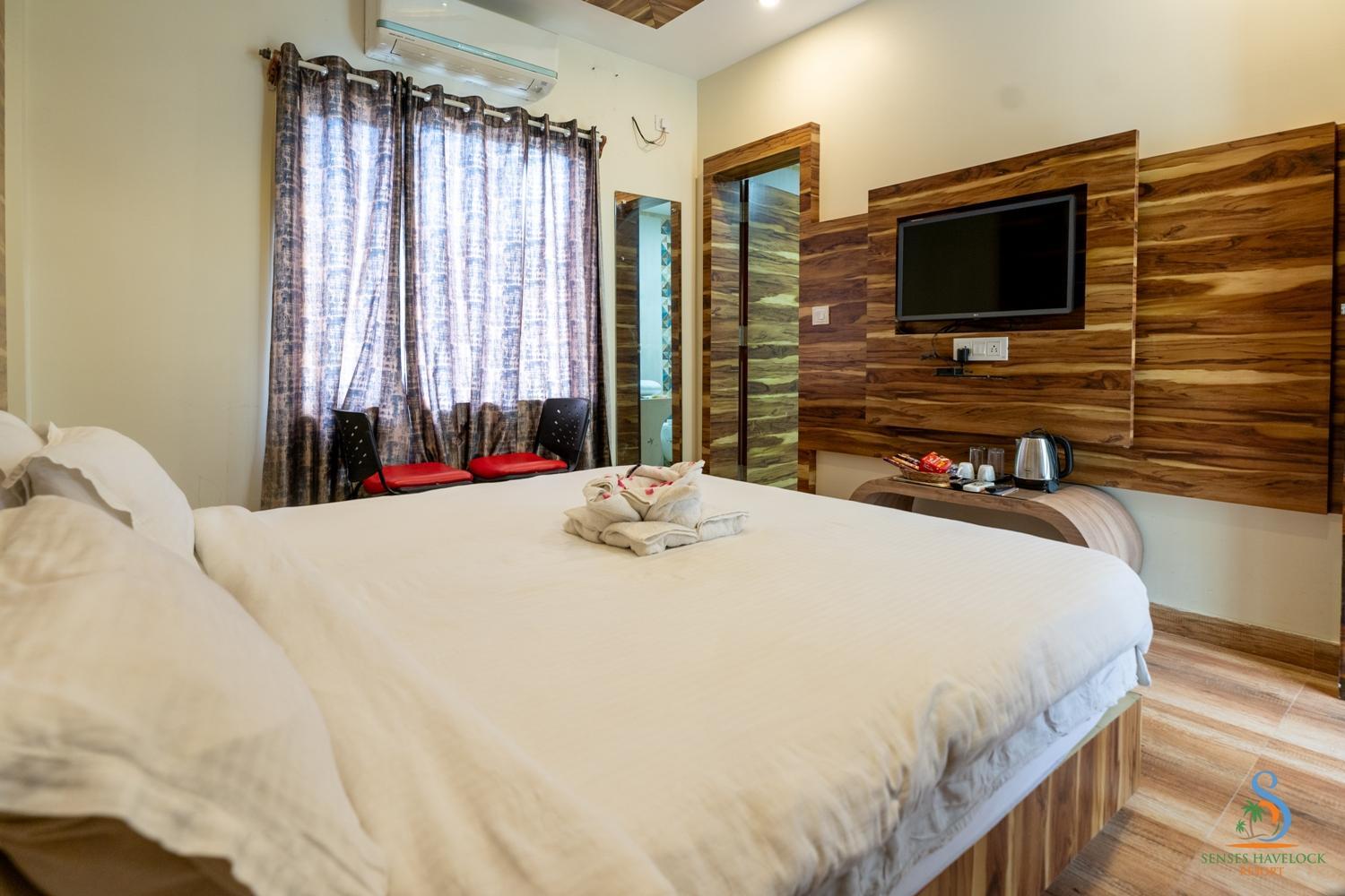 Deluxe Rooms with Free Havelock Jetty Pick Up (Early Check-In upto 2 hours (subject to availability)  +  10% off on food & beverage services  +  5% off on Kayaking, Snorkelling & more water sports) - Photo 11