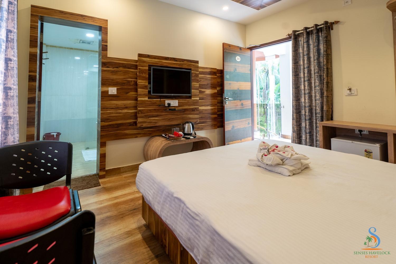 Deluxe Rooms with Free Havelock Jetty Pick Up (Early Check-In upto 2 hours (subject to availability)  +  10% off on food & beverage services  +  5% off on Kayaking, Snorkelling & more water sports) - Photo 9