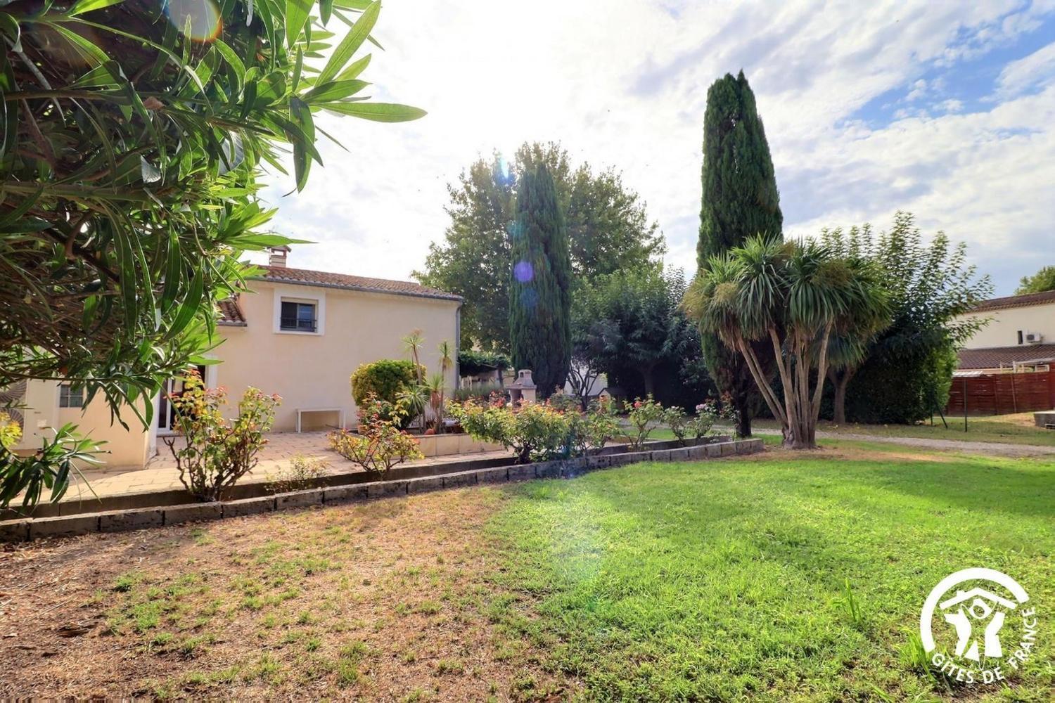 Three-Bedroom House photo 2